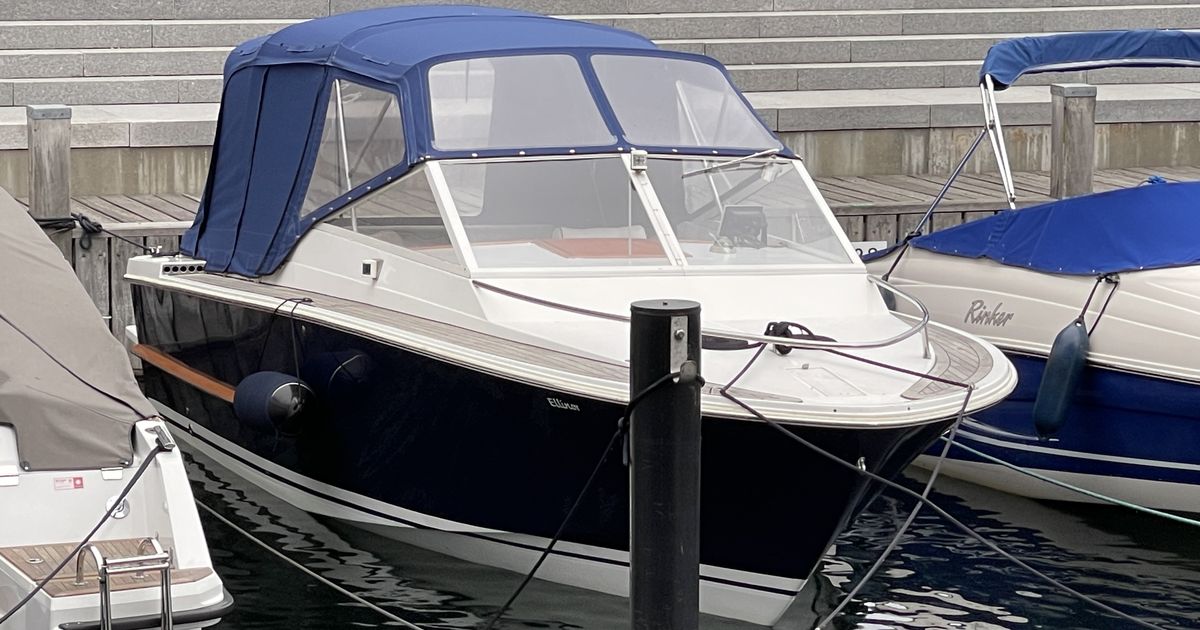 Klassisk daycruiser HATRA 708D motorbåd med nyere motor (2002) | Boat ...