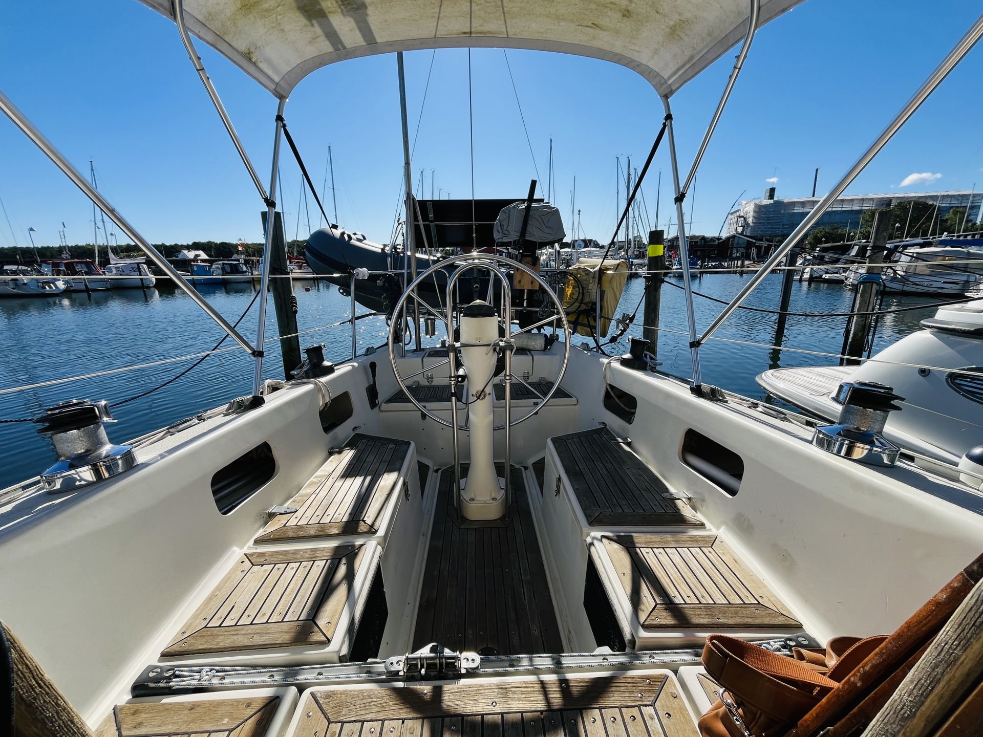Aphrodite 34 #22