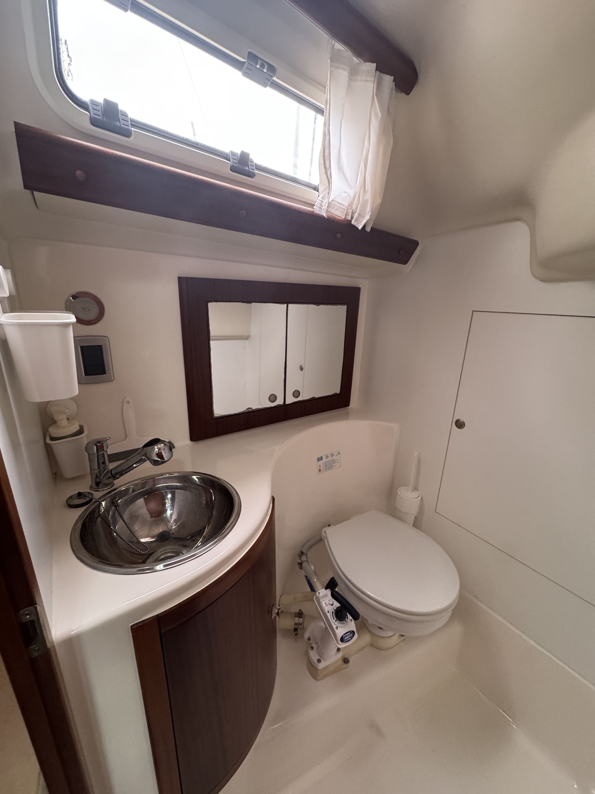 Salona 37 2008 - EU VAT Paid. Performance and comfortable living space combined. #49
