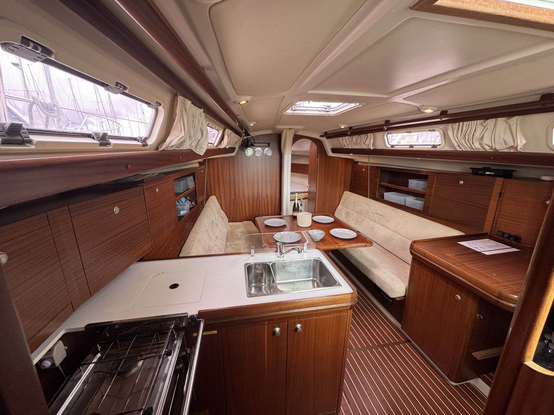 Salona 37 2008 - EU VAT Paid. Performance and comfortable living space combined. #51