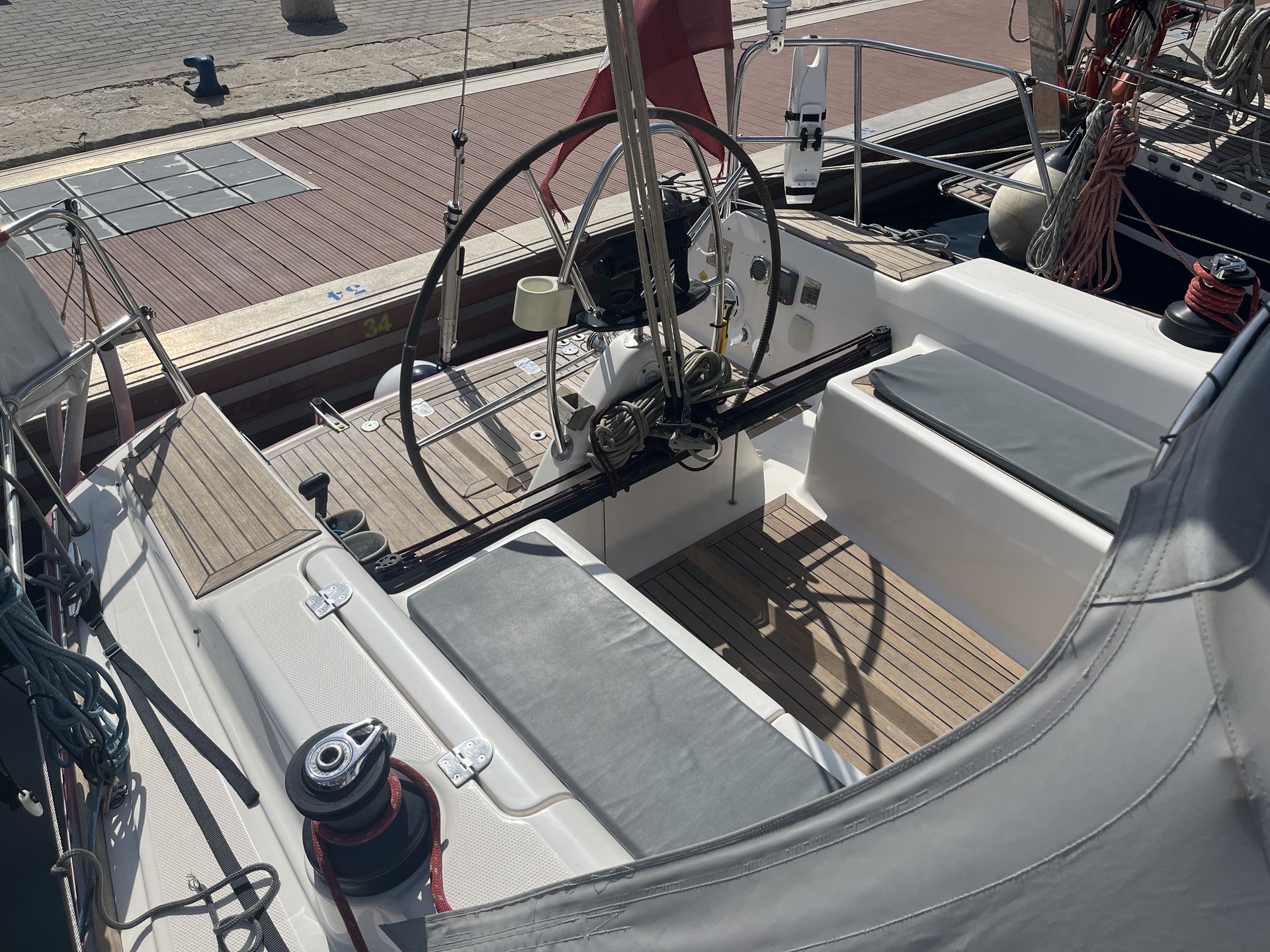 Salona 37 2008 - EU VAT Paid. Performance and comfortable living space combined. #67