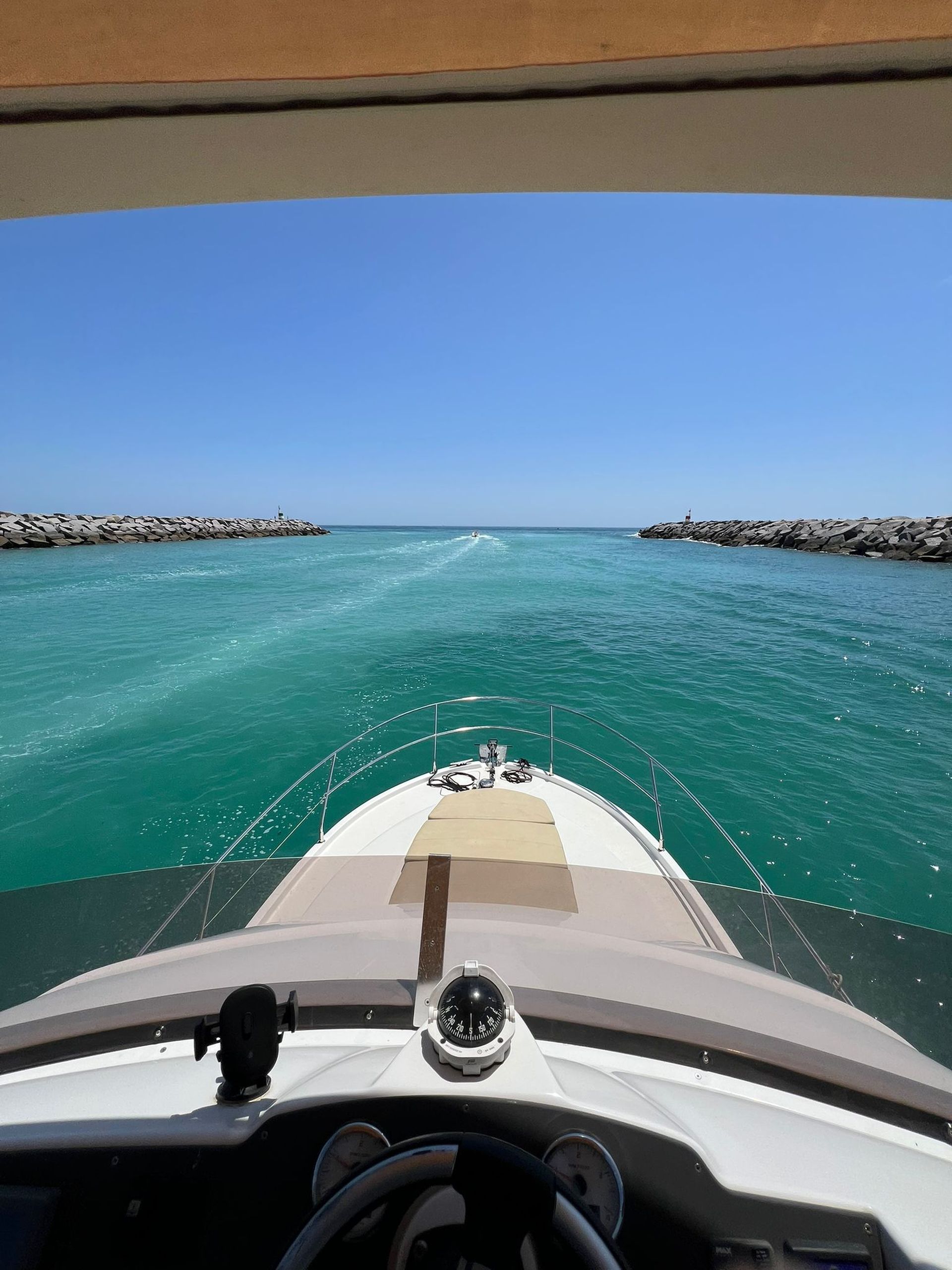 Beneteau Antares 9.80 Flybridge – 2009 #42