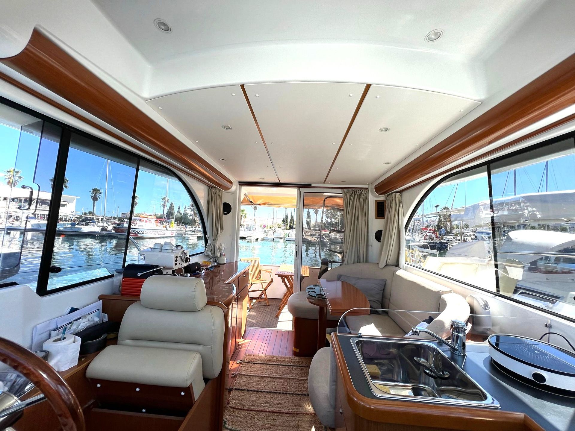 Beneteau Antares 9.80 Flybridge – 2009 #27