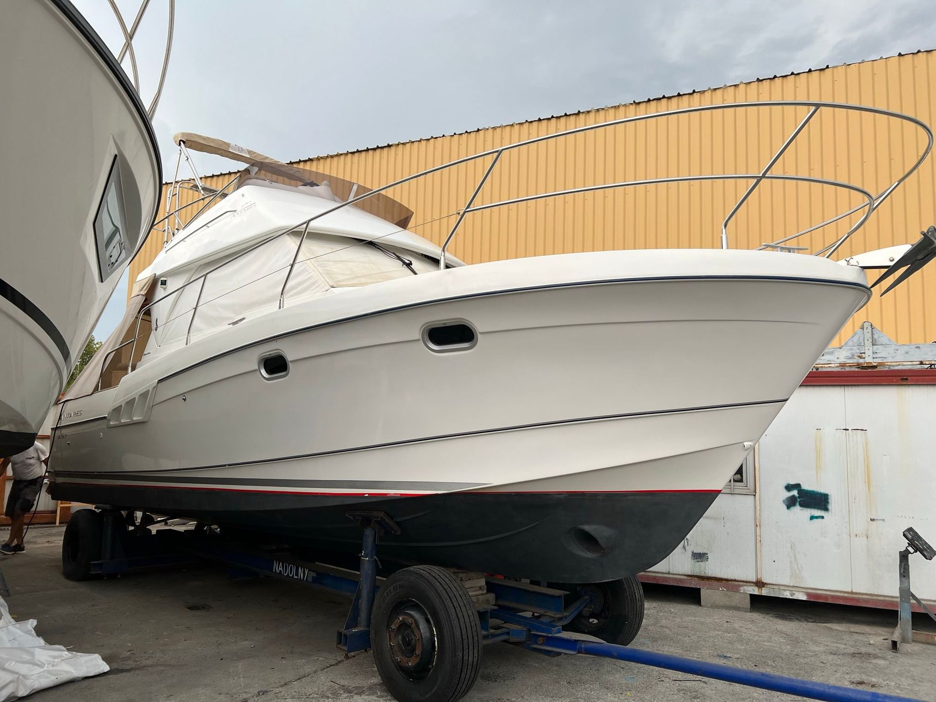 Beneteau Antares 9.80 Flybridge – 2009 #21
