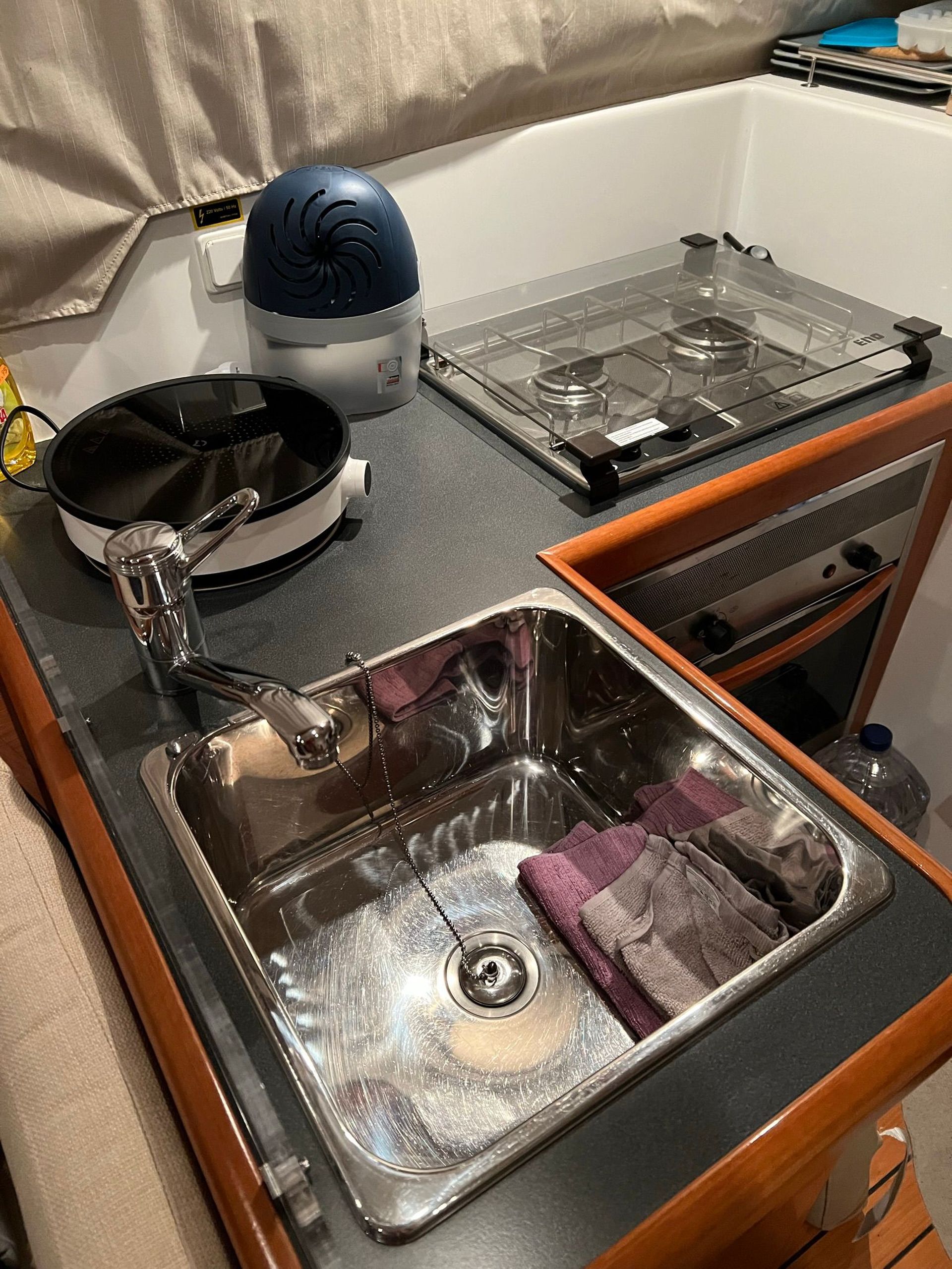 Beneteau Antares 9.80 Flybridge – 2009 #30