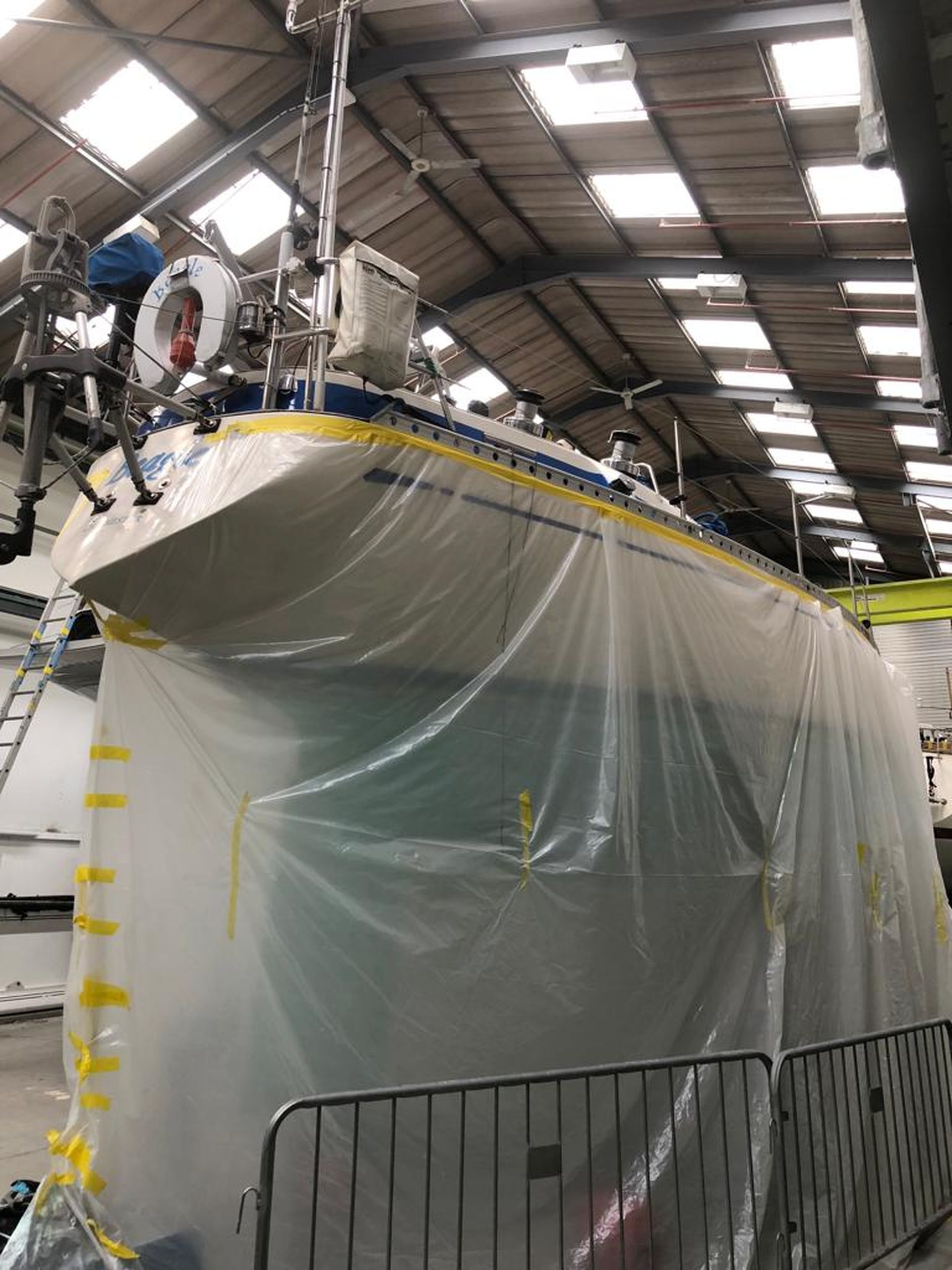Unterwasserschiff komplet neu in 2019
