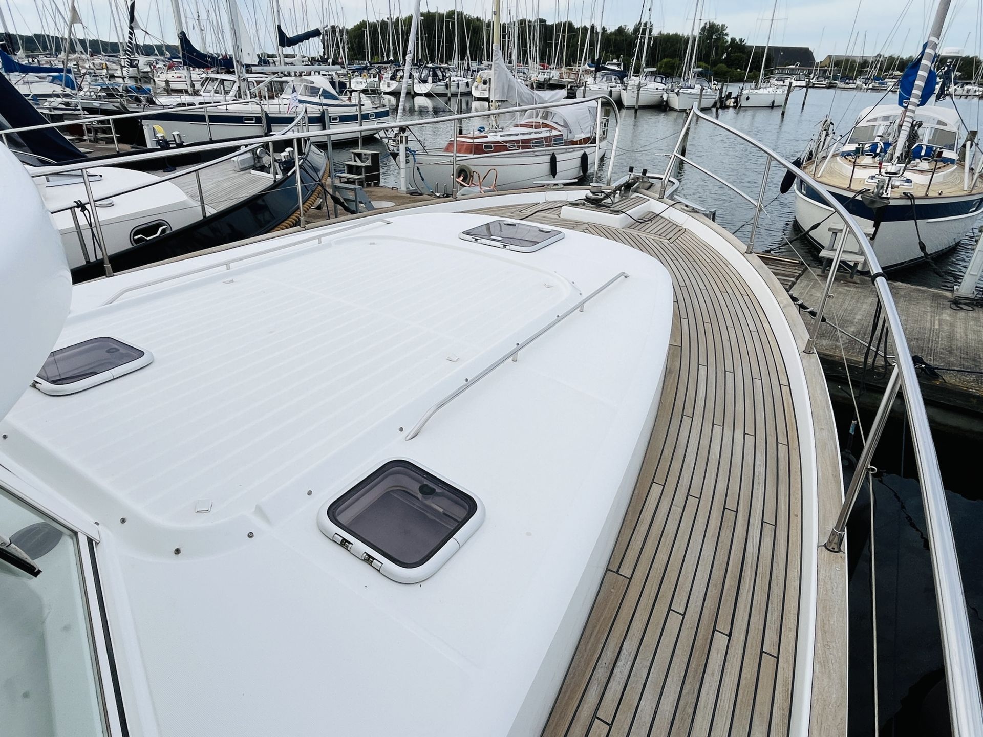 Beneteau Swift Trawler 42 #31