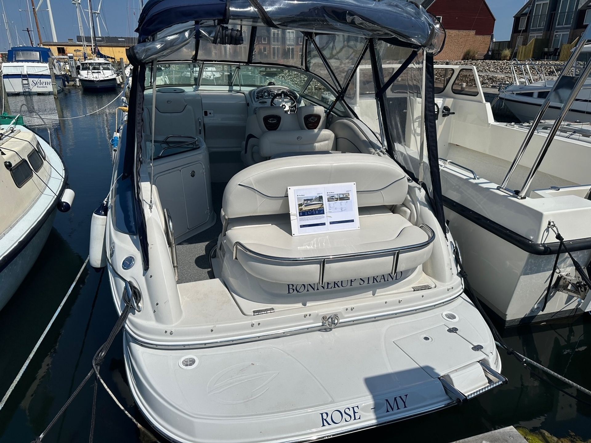 Crownline 270 CR #54