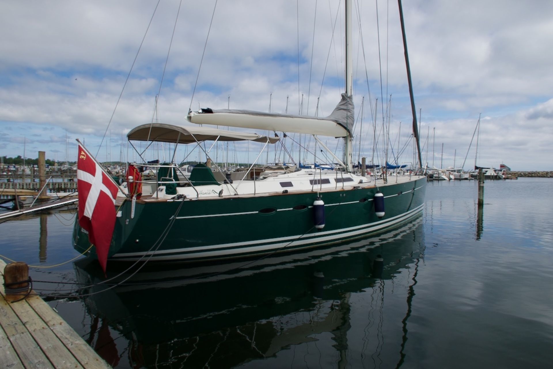 Hanse 531 E #102