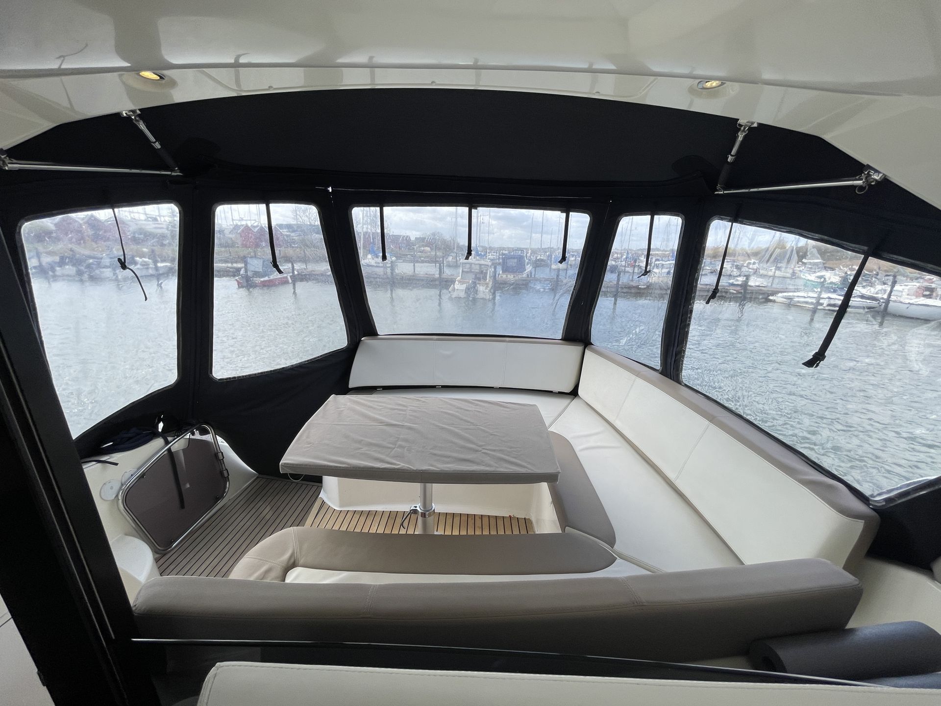 Jeanneau Prestige 390S Hardtop #14