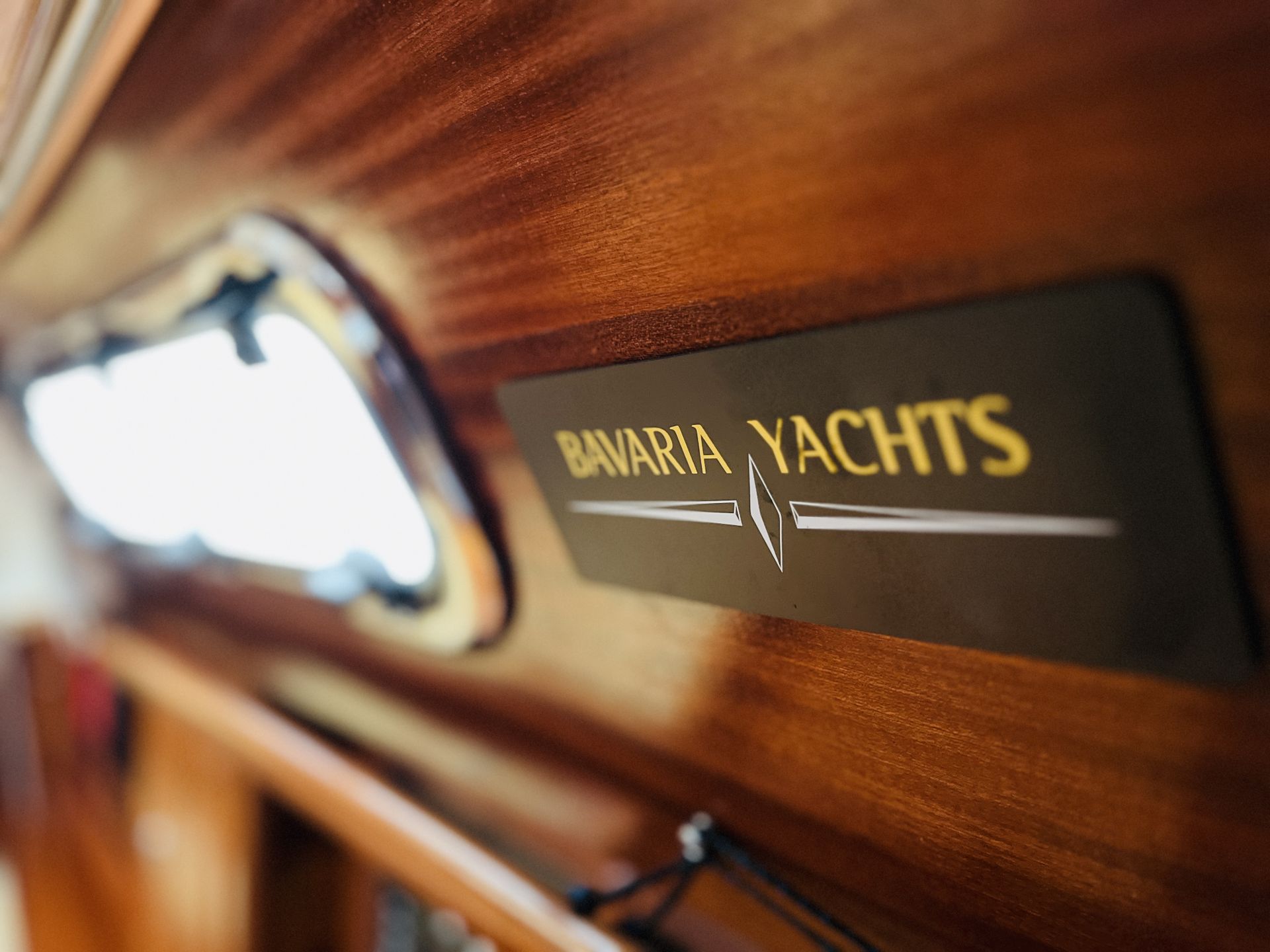 Bavaria 34 #24