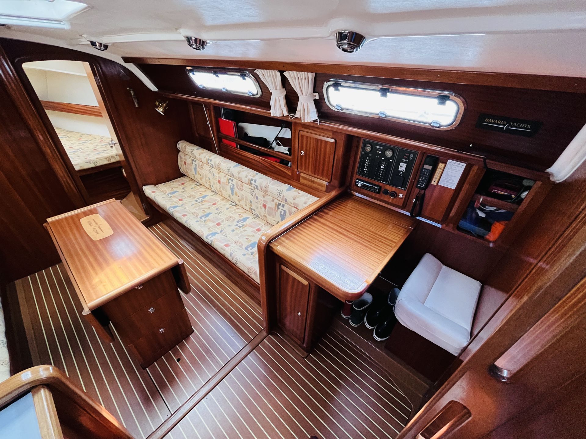 Bavaria 34 #16
