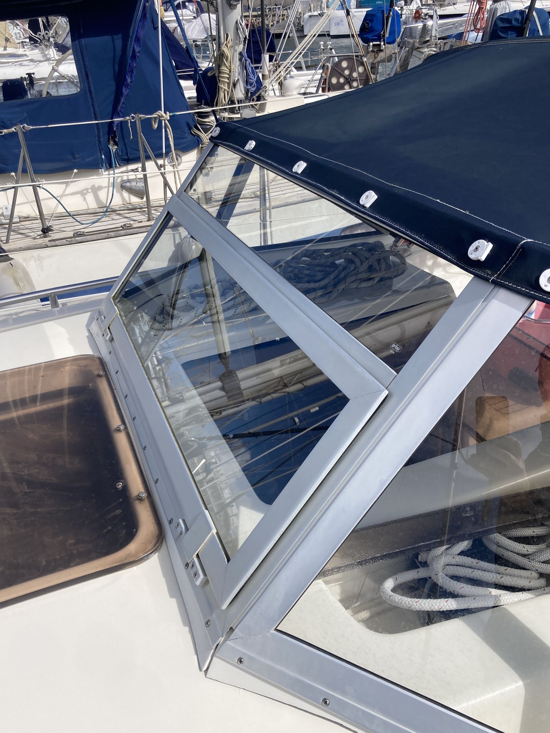 Bavaria 44 - 1993, VAT Paid, Newer teak #3