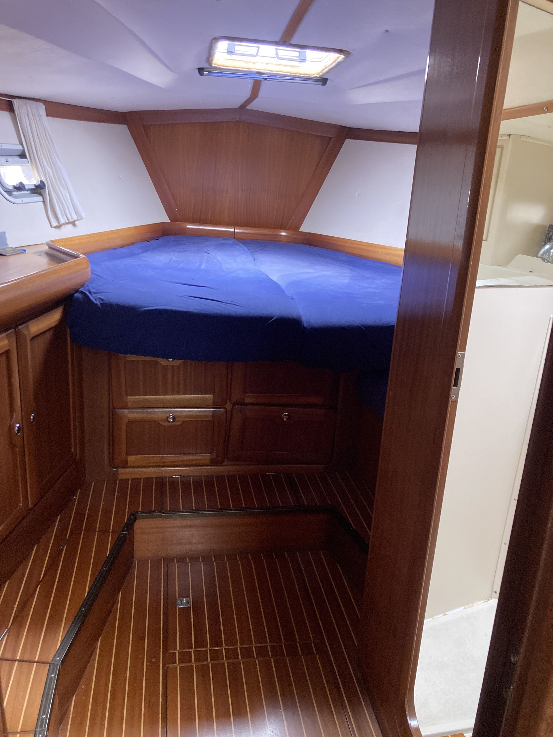 Bavaria 44 - 1993, VAT Paid, Newer teak #25