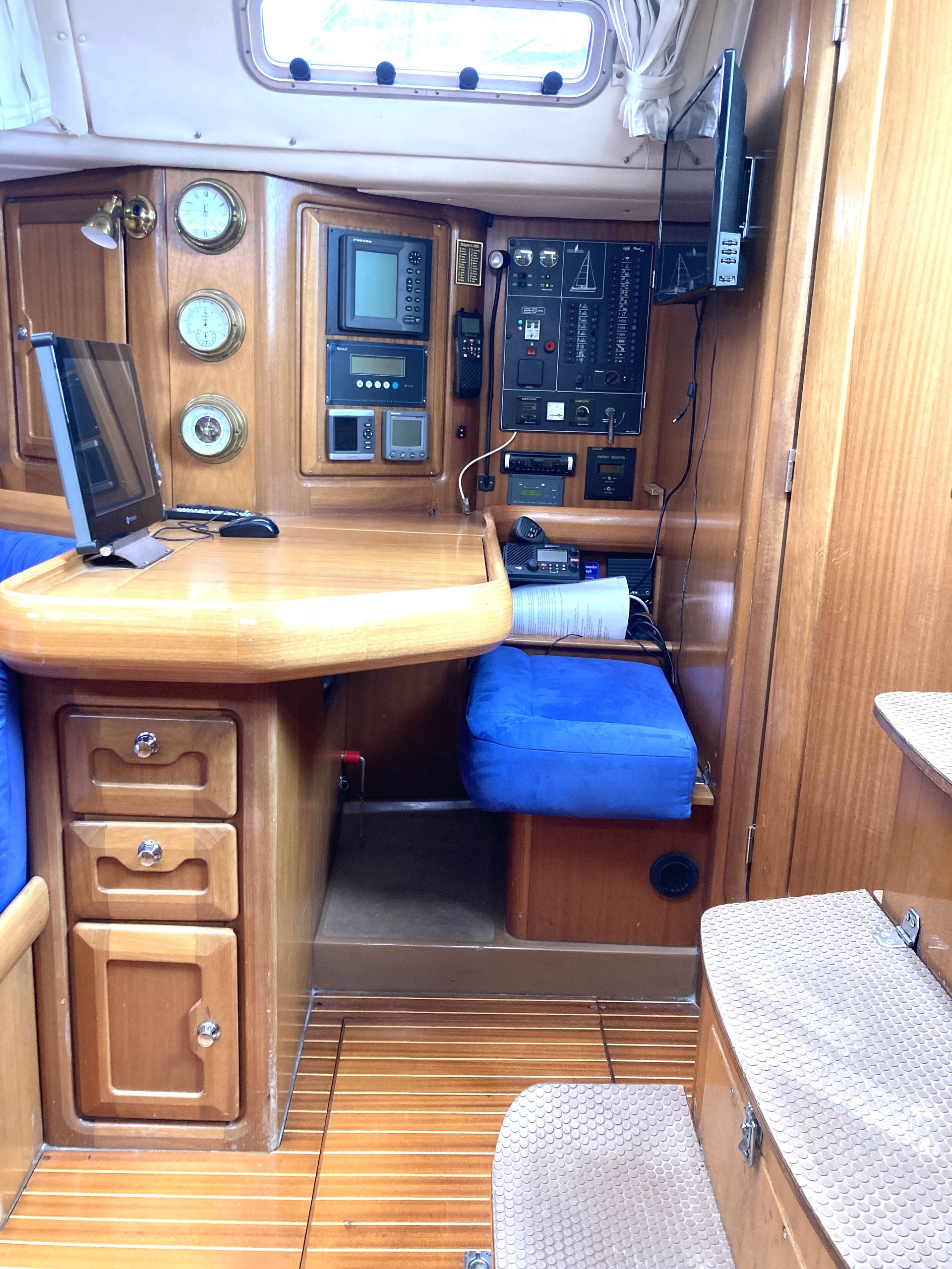 Bavaria 44 - 1993, VAT Paid, Newer teak #30