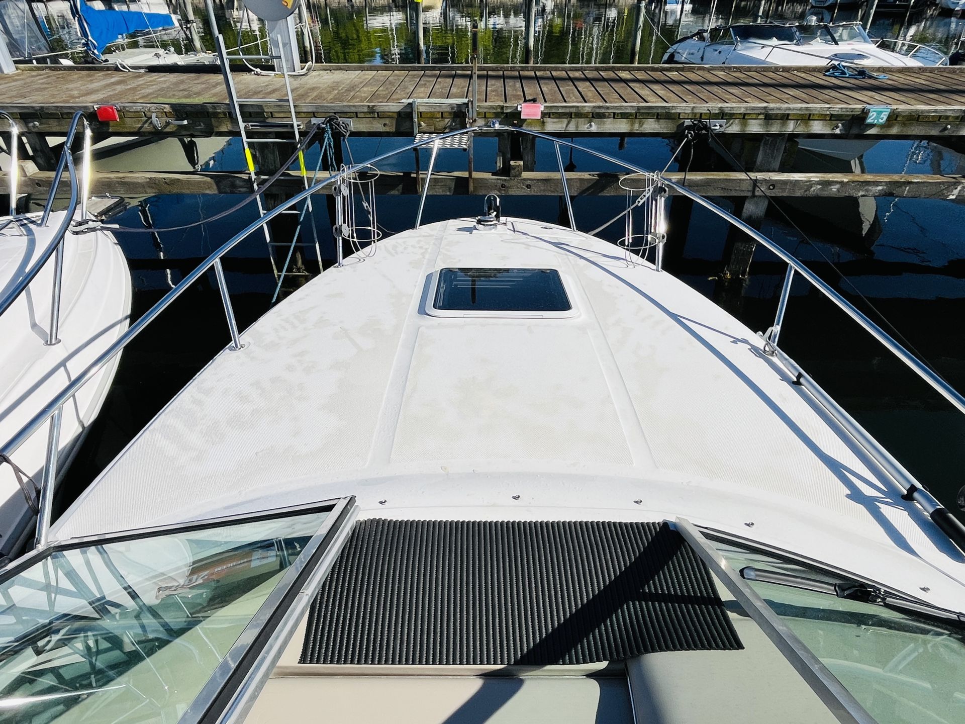 Sea Ray 260 Sundancer #9