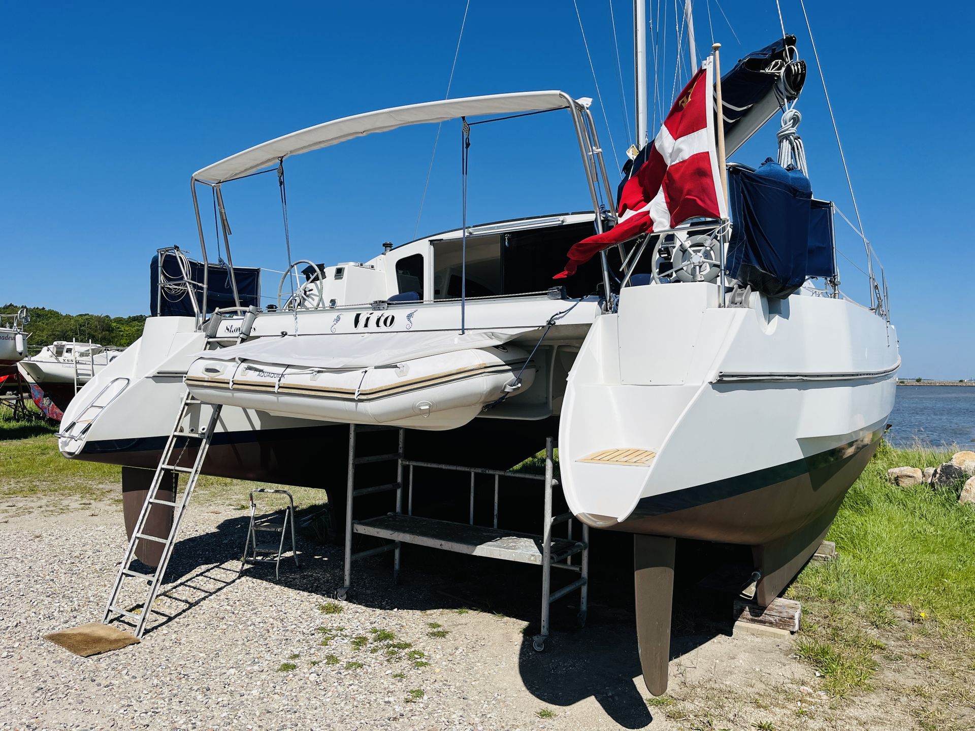 Beneteau Blue II #21