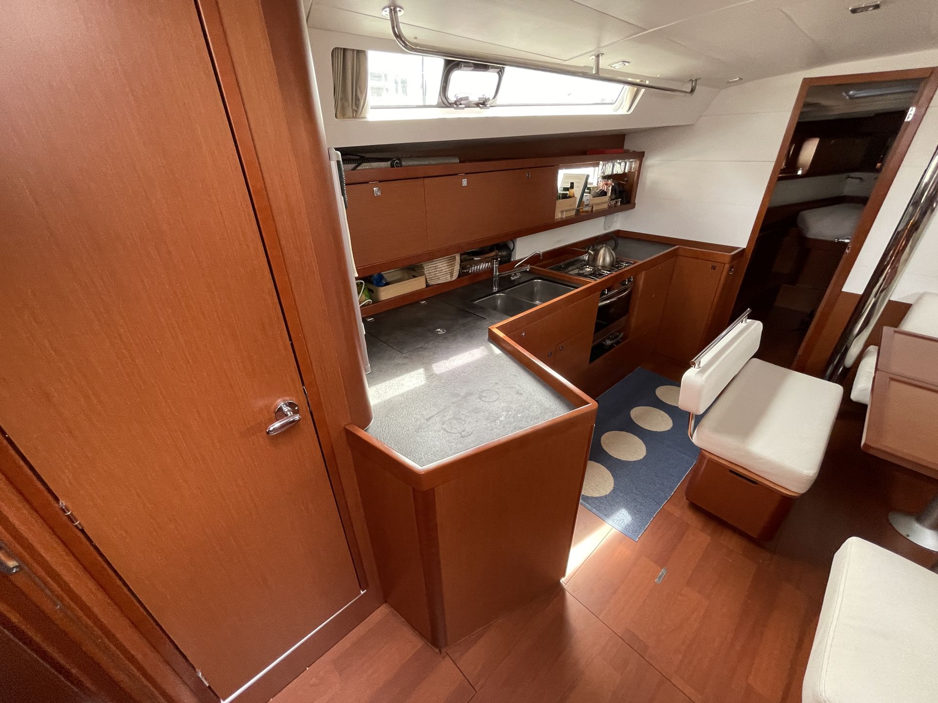 Beneteau Oceanis 45 Family #14