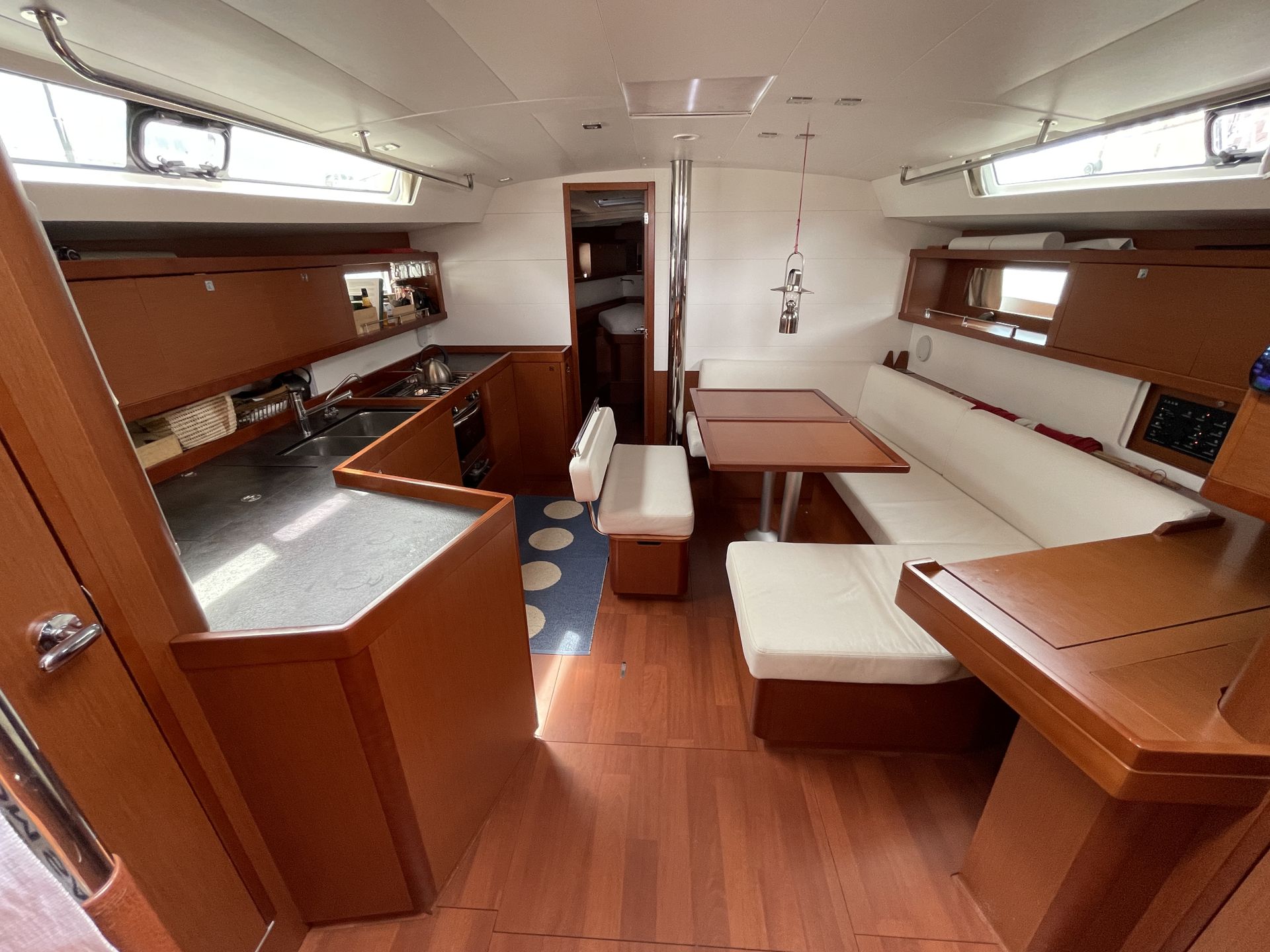 Beneteau Oceanis 45 Family #13