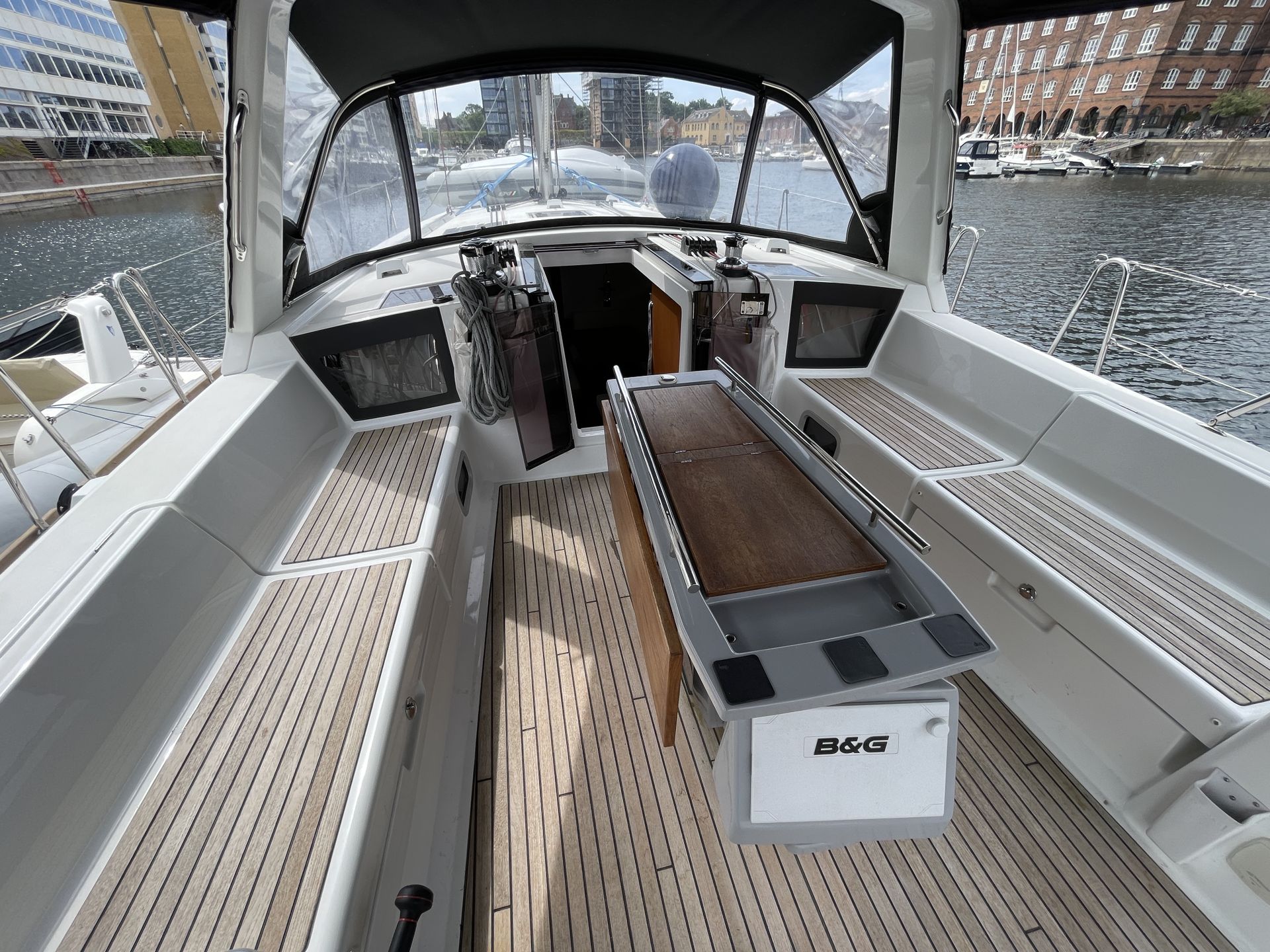 Beneteau Oceanis 45 Family #29