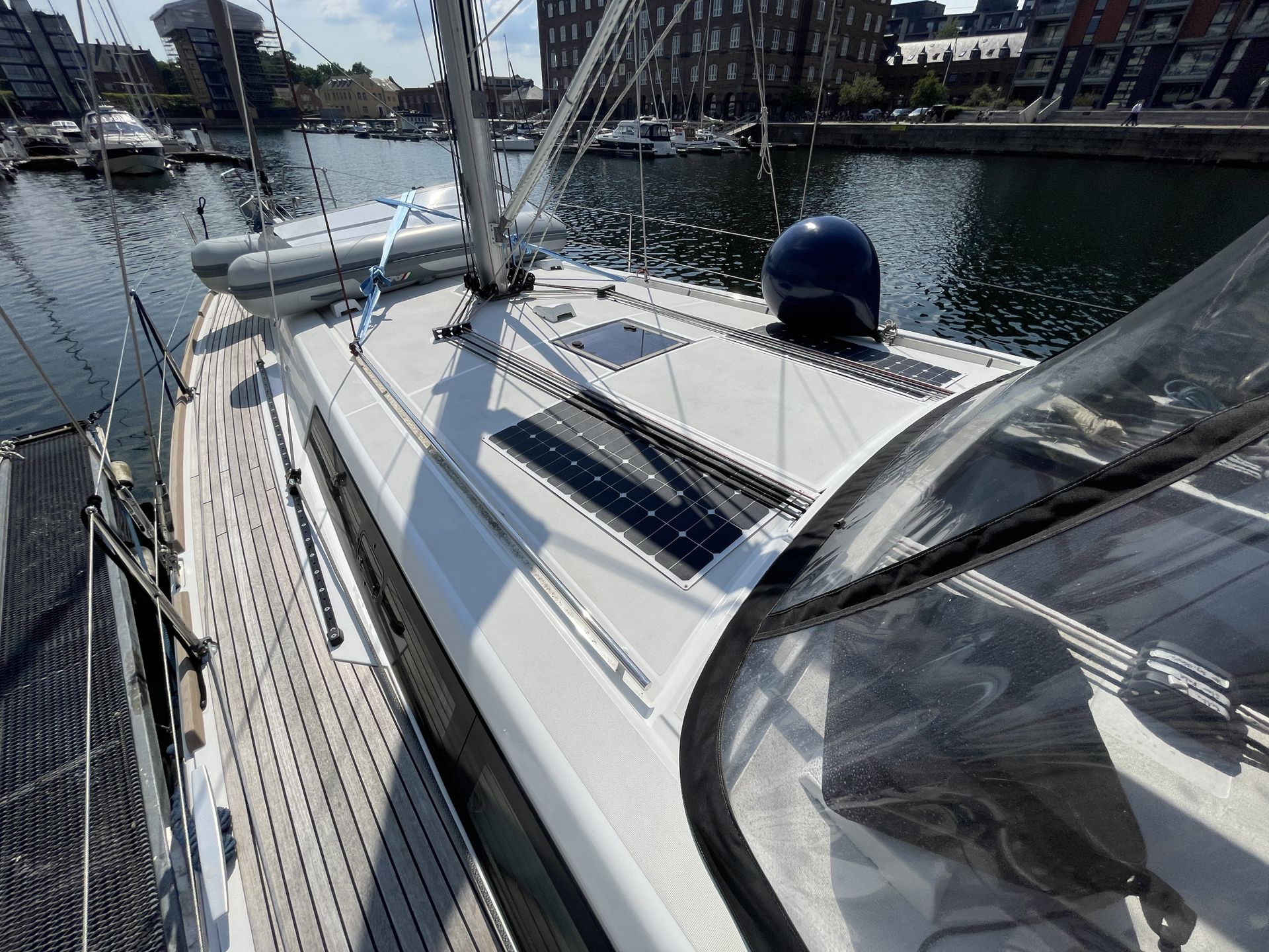 Beneteau Oceanis 45 Family #19
