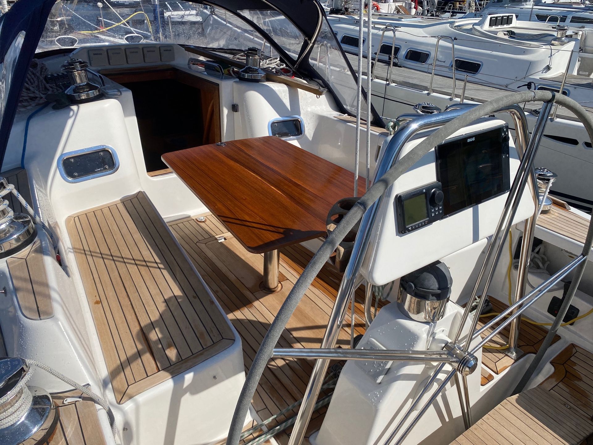 Arcona 430 med seil-egenskaper utover det vanlige. #10