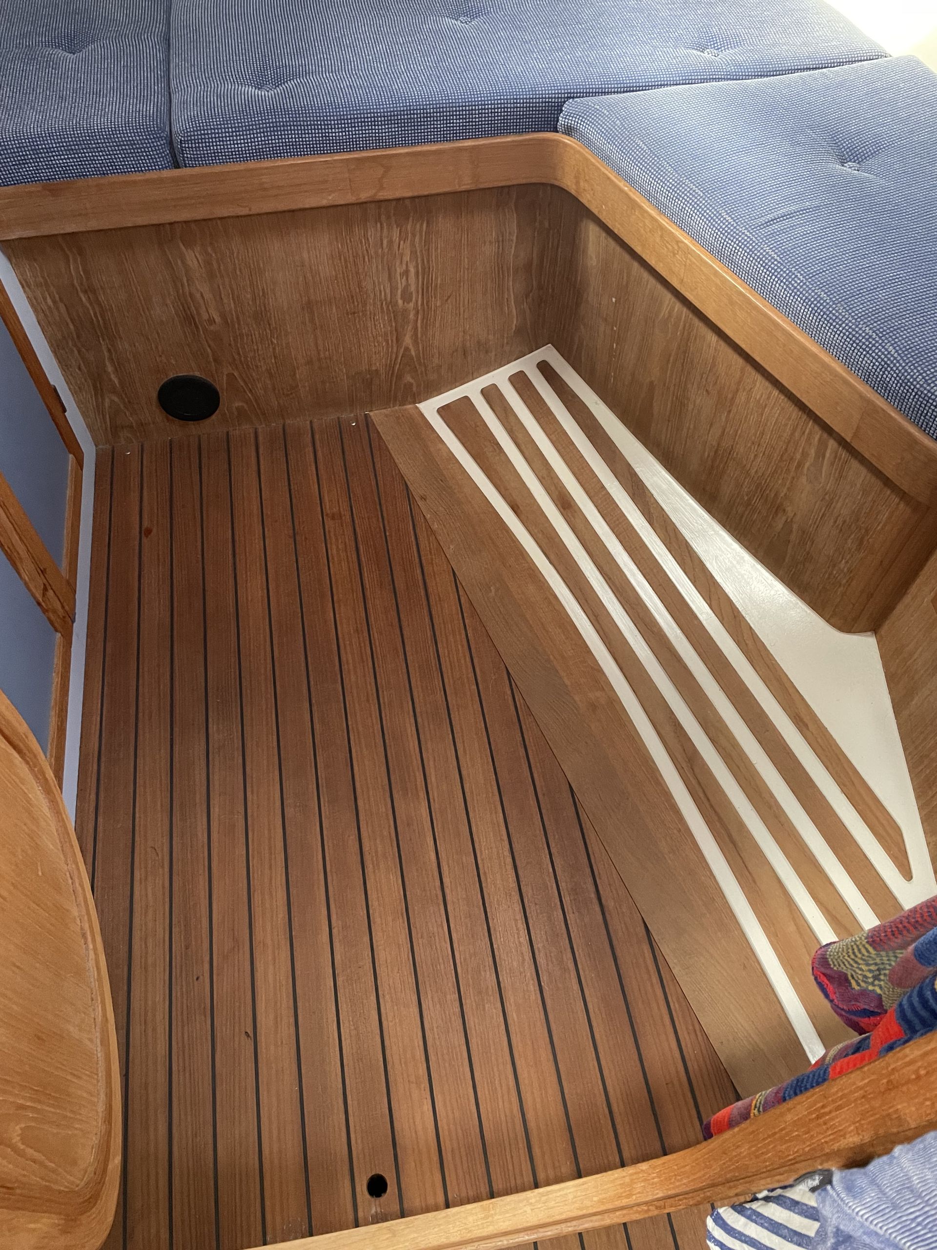 OneOff 42, 2007 - Steel Sloop #75