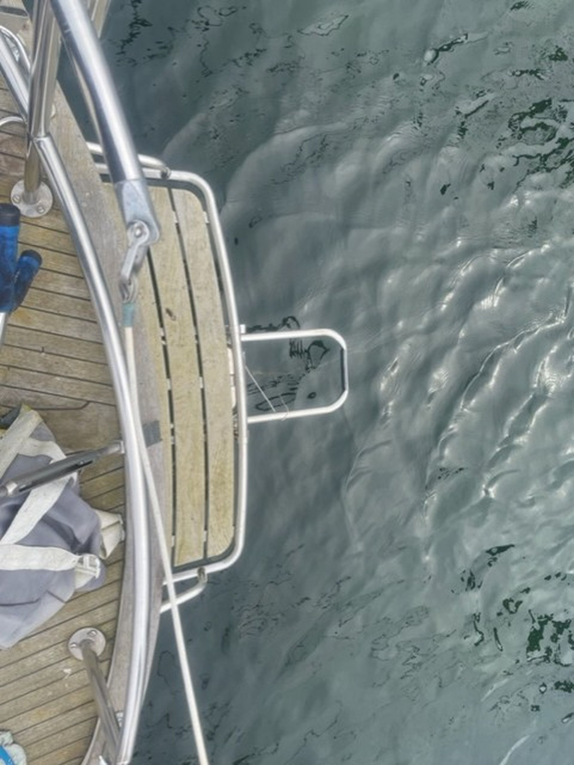 Fin Hallberg Rassy 35 med nyare motor #16