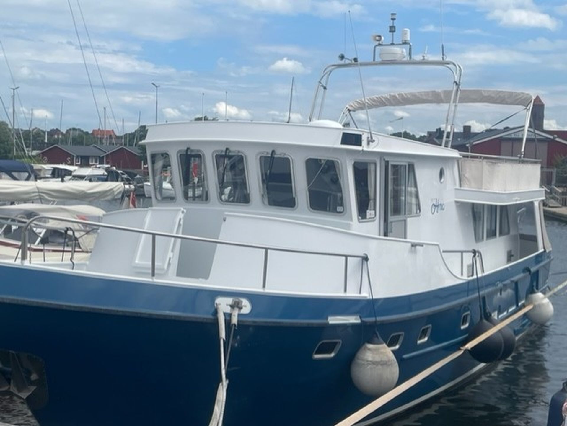 Hollandia 1400 tug Trawler #1