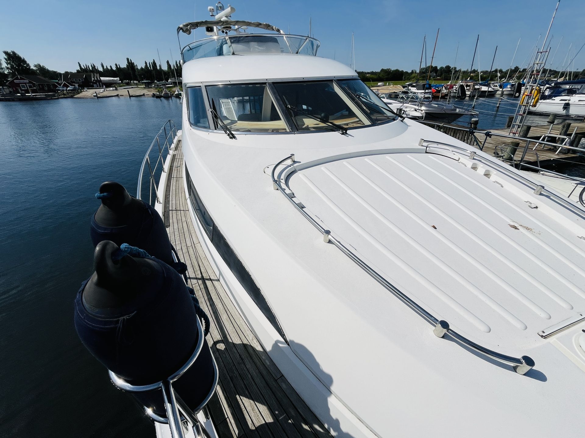 Fairline Squadron 52 #21