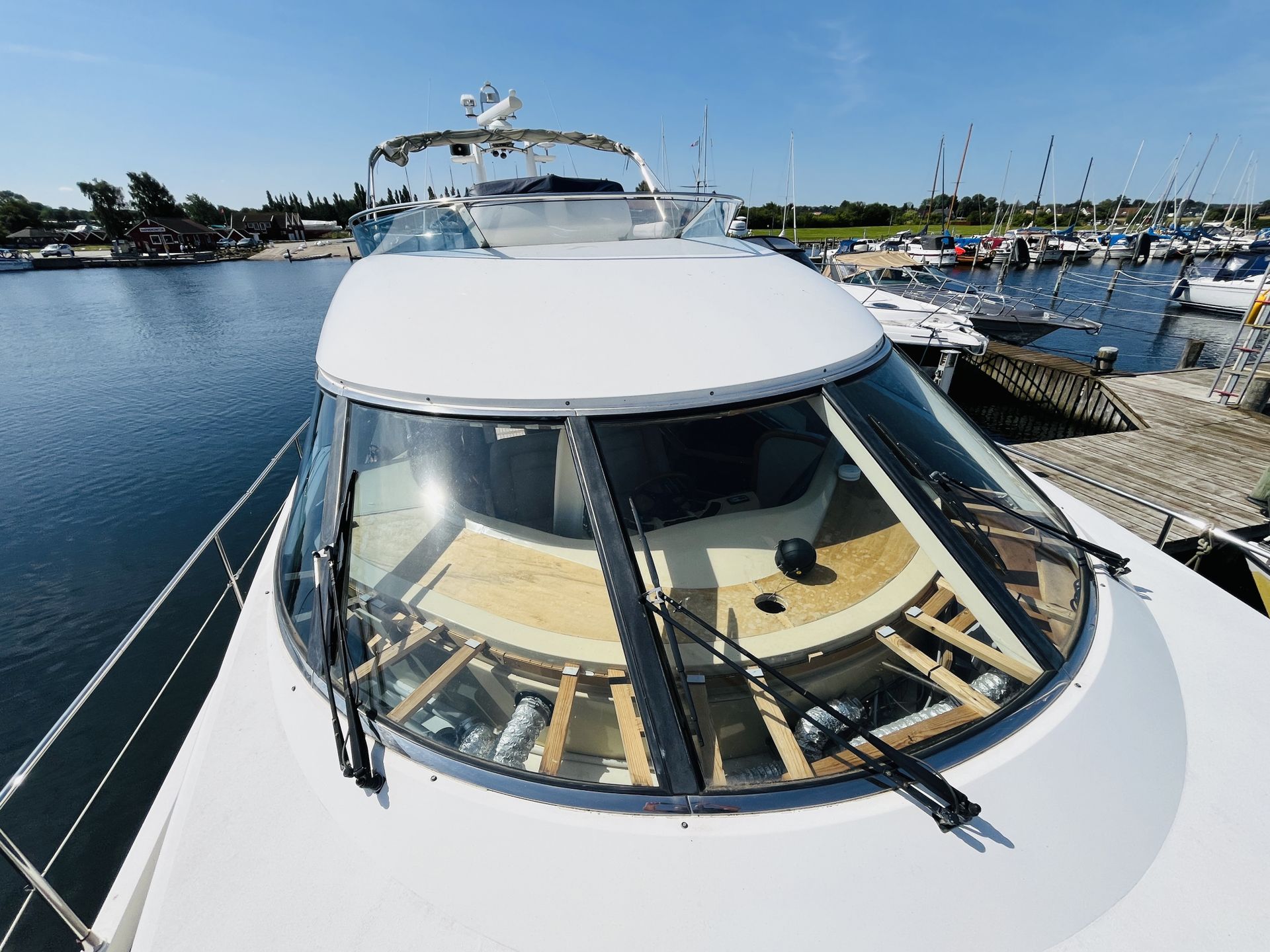 Fairline Squadron 52 #24
