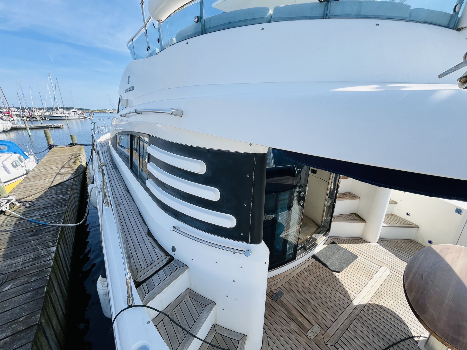 Fairline Squadron 52 #13