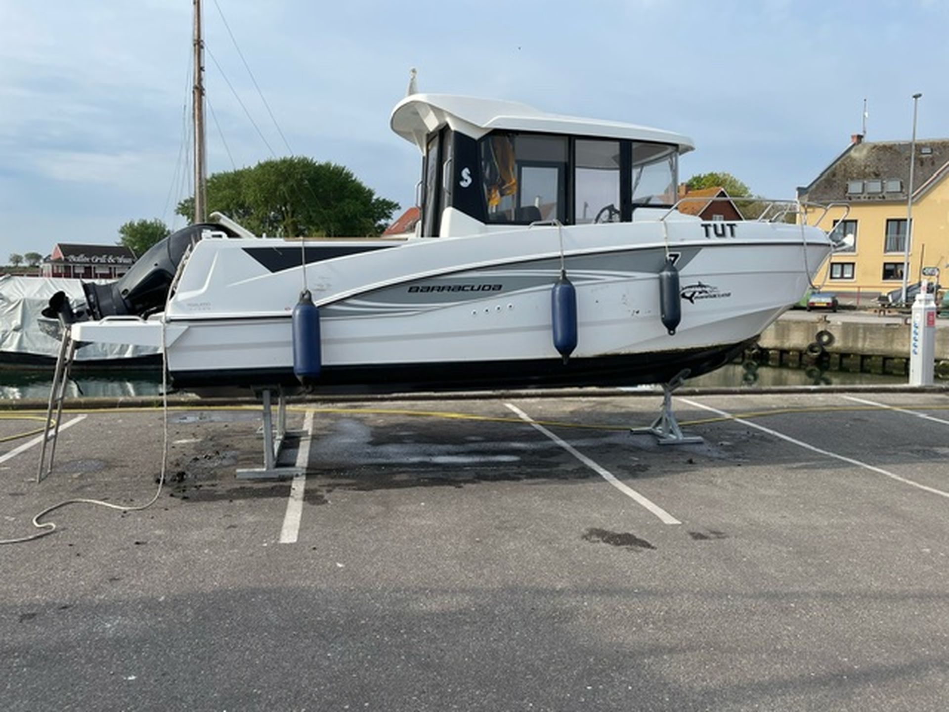 Beneteau 7 Barracuda #2