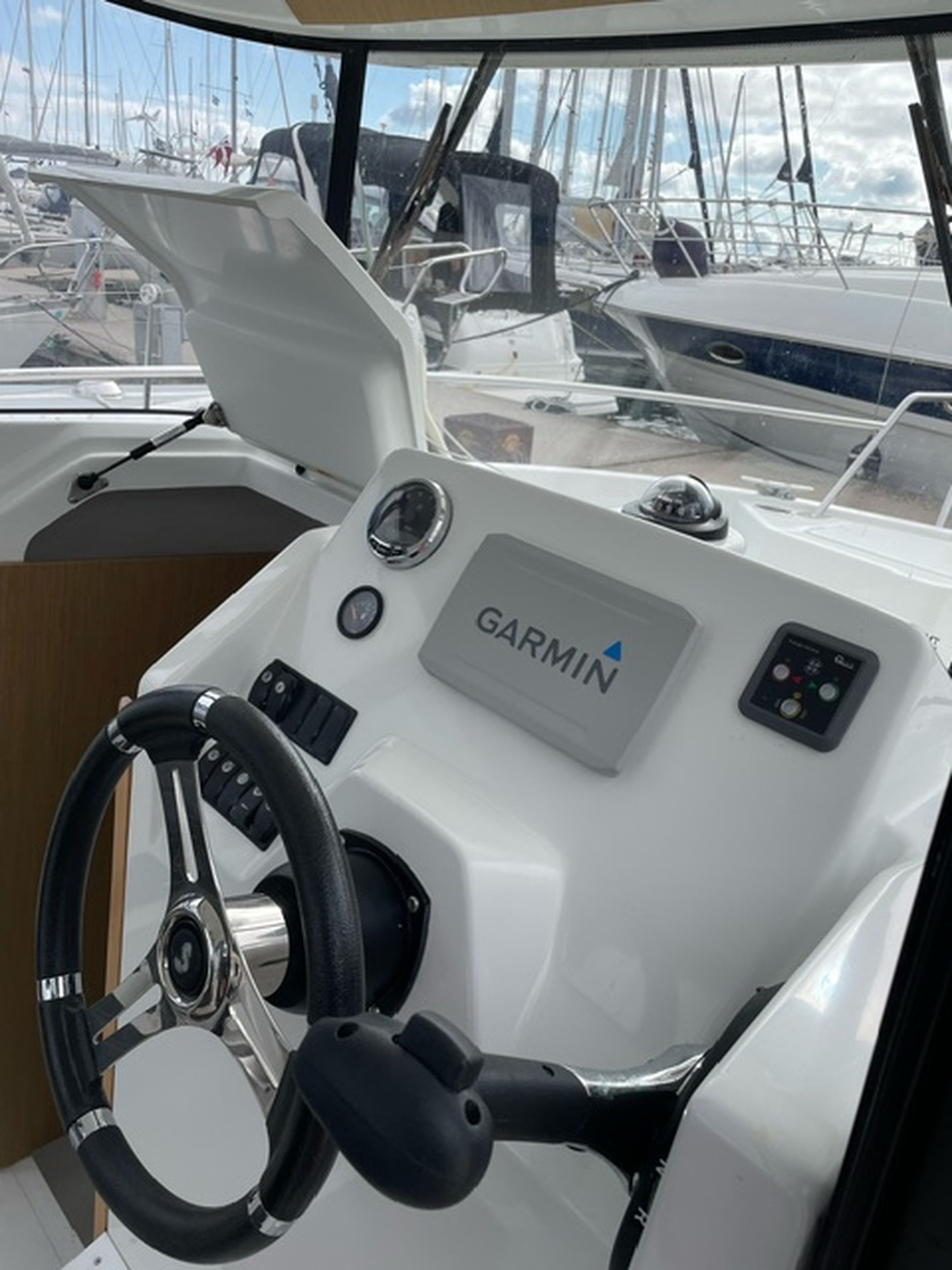 Beneteau 7 Barracuda #13