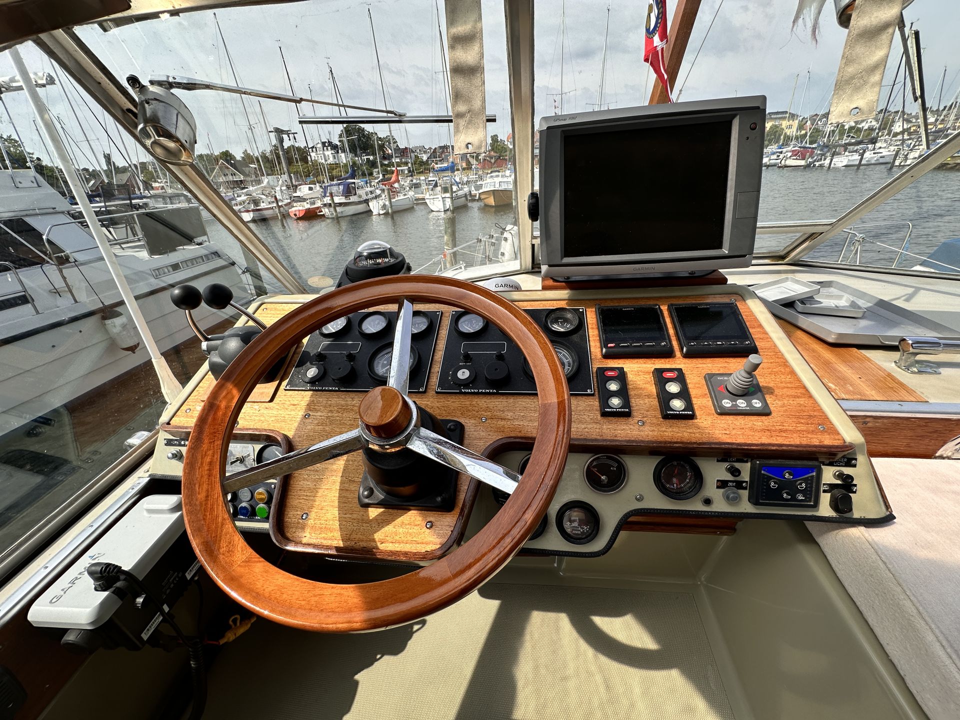 Coronet 32 Oceanfarer #29