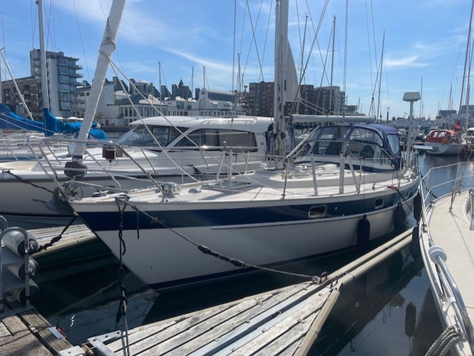 Hallberg Rassy 352 #27