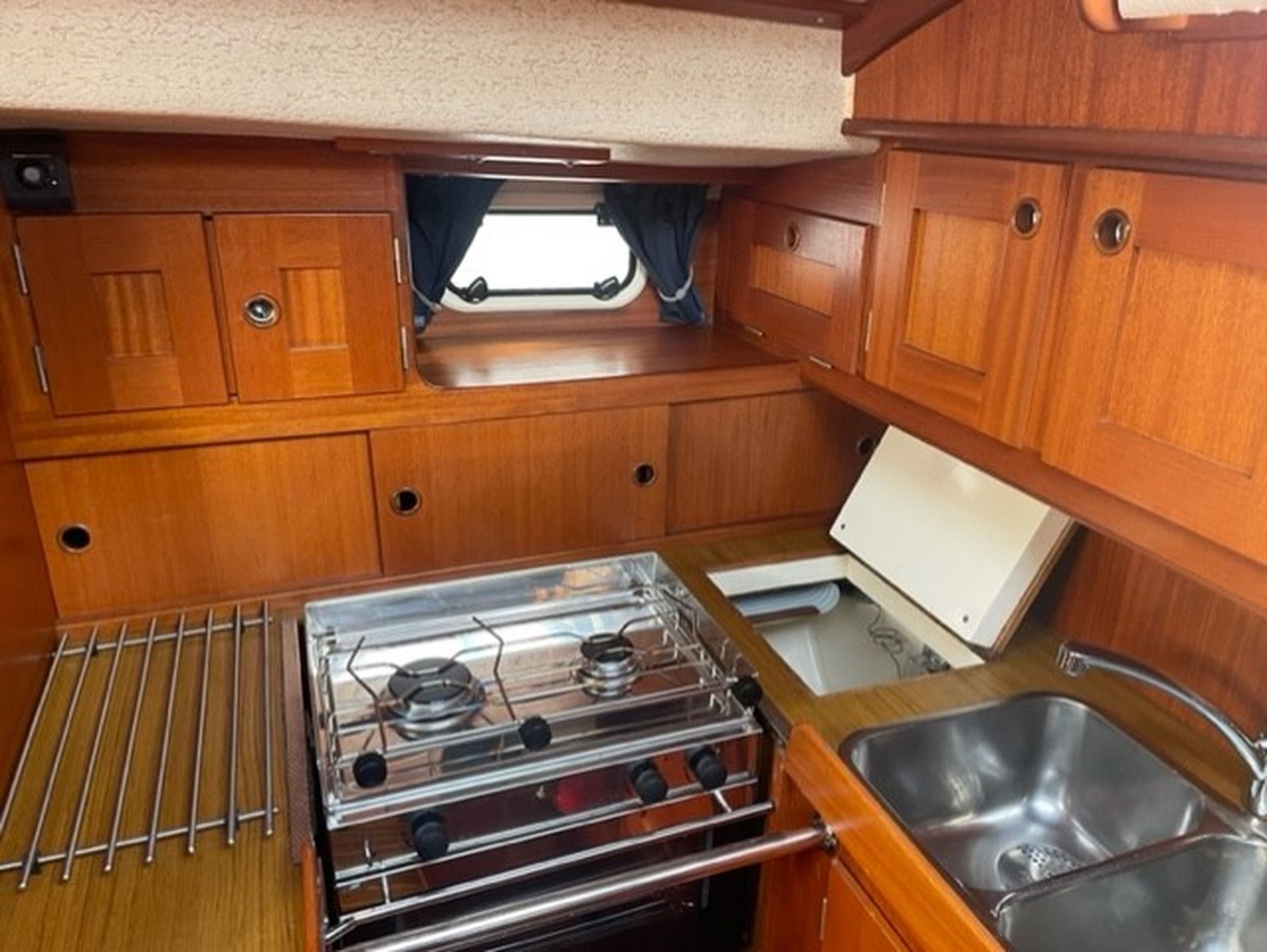 Hallberg Rassy 352 #17