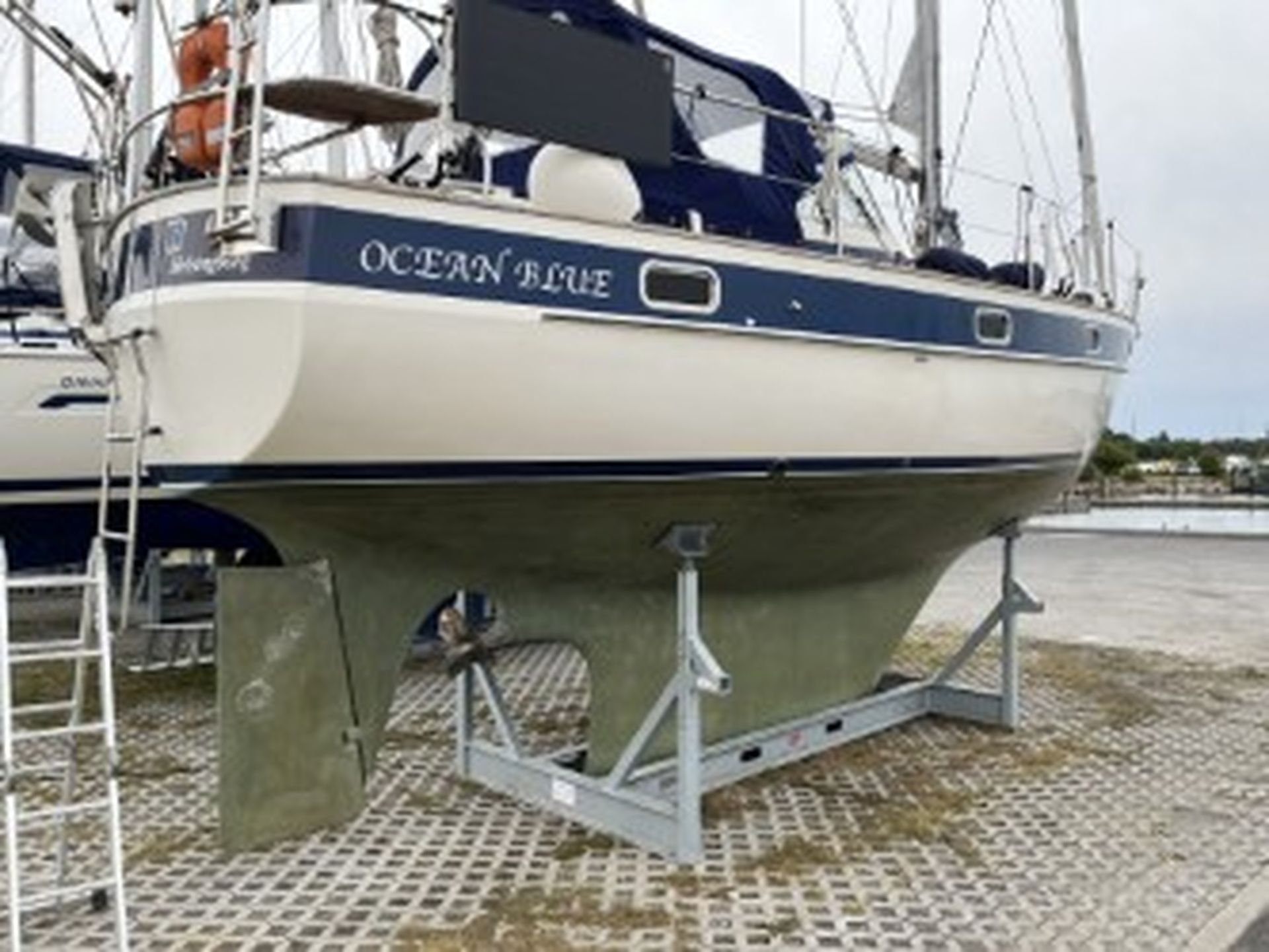 Hallberg Rassy 352 #1