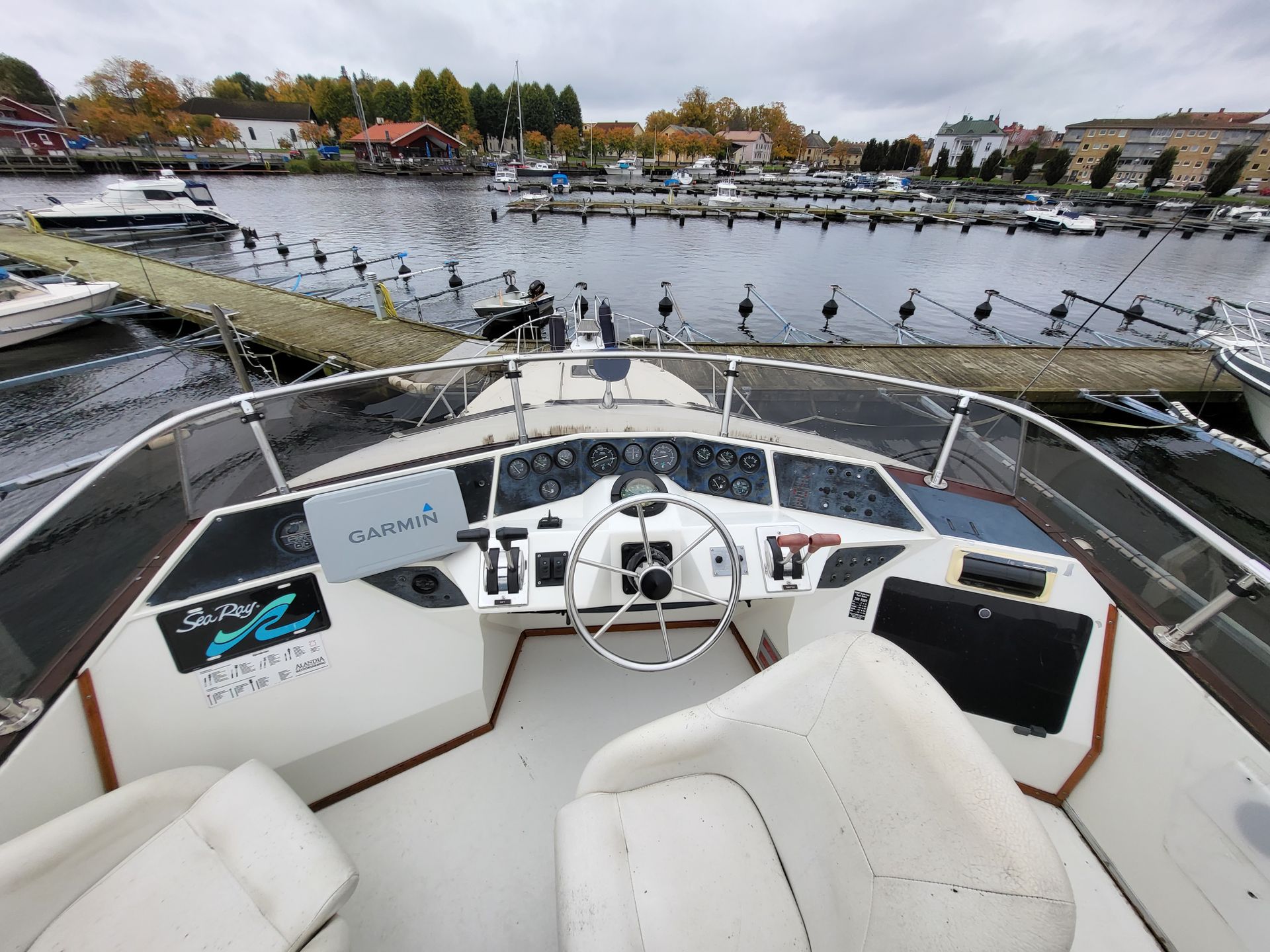 searay 345 Flybridge #9