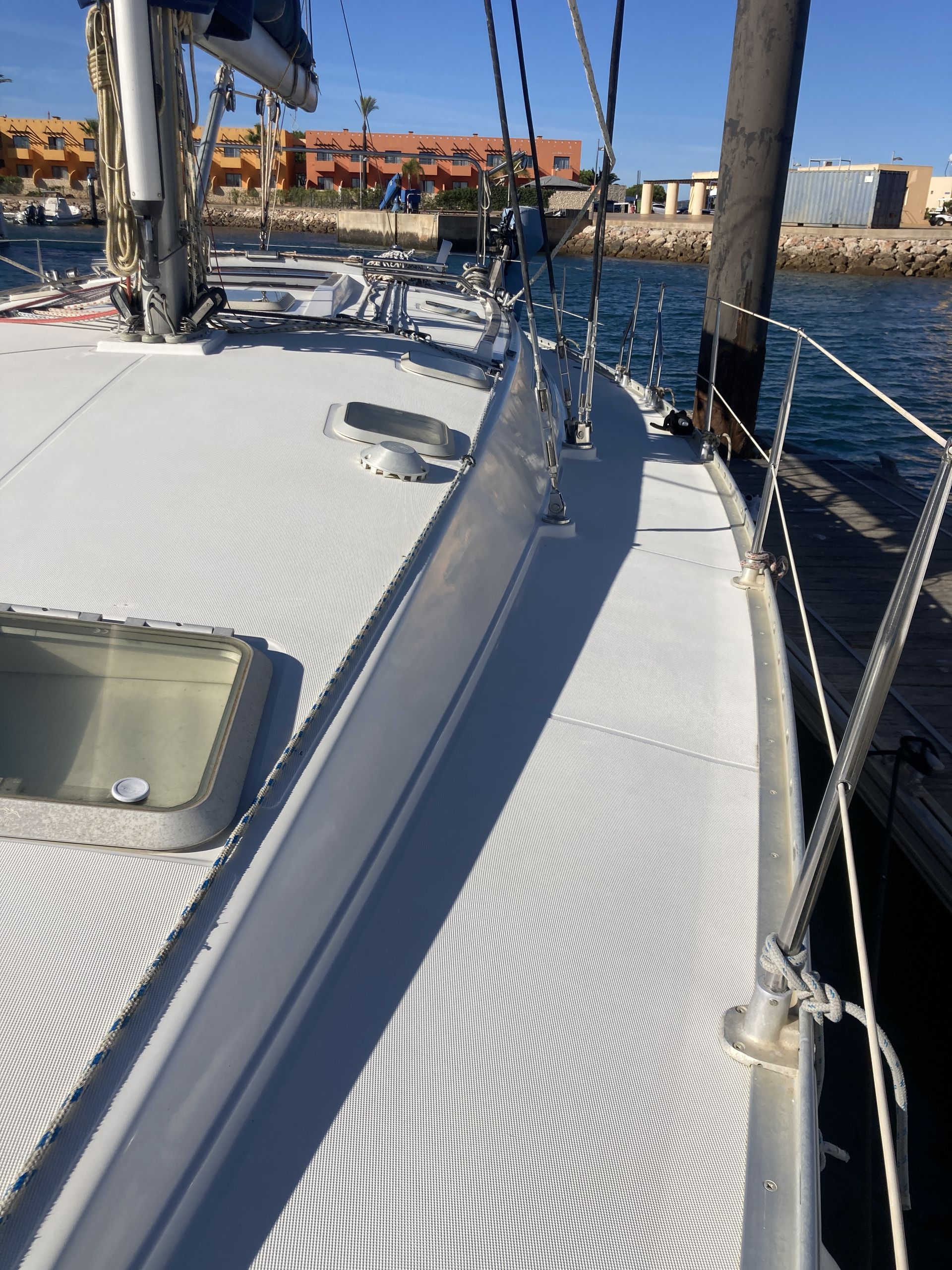 Jeanneau Sun Odyssey 45.2 – 1998, 3-Cabin 2-Heads version #15
