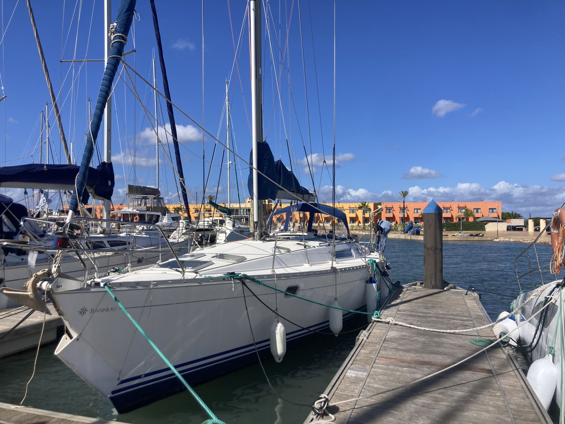 Jeanneau Sun Odyssey 45.2 – 1998, 3-Cabin 2-Heads version #36