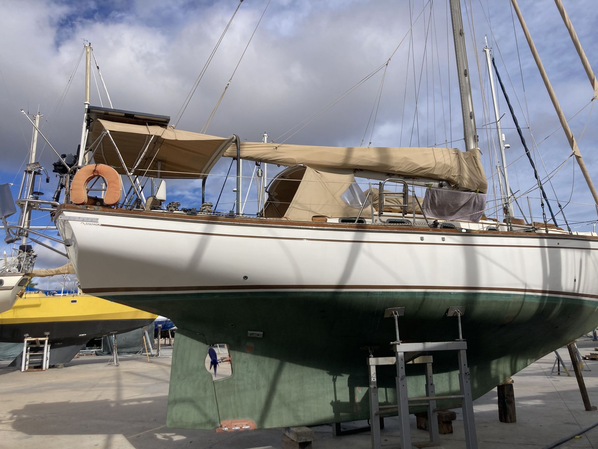 Shannon 38 – Beautifull Classic Ocean safe long keel design #158