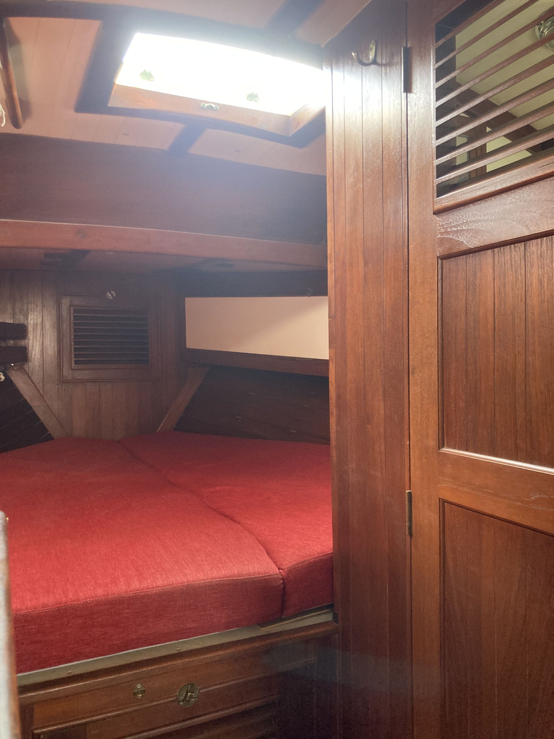 Shannon 38 – Beautifull Classic Ocean safe long keel design #107