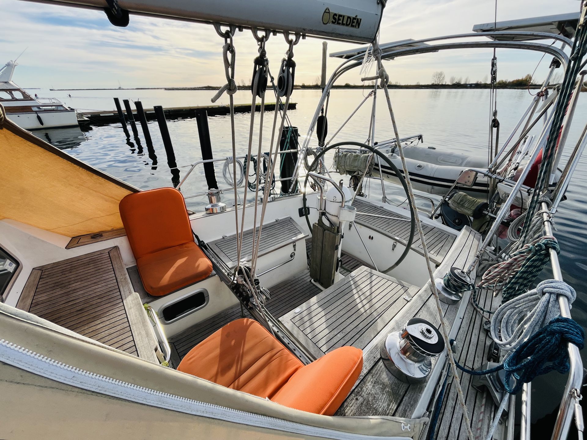 Helmsman 49DS #28