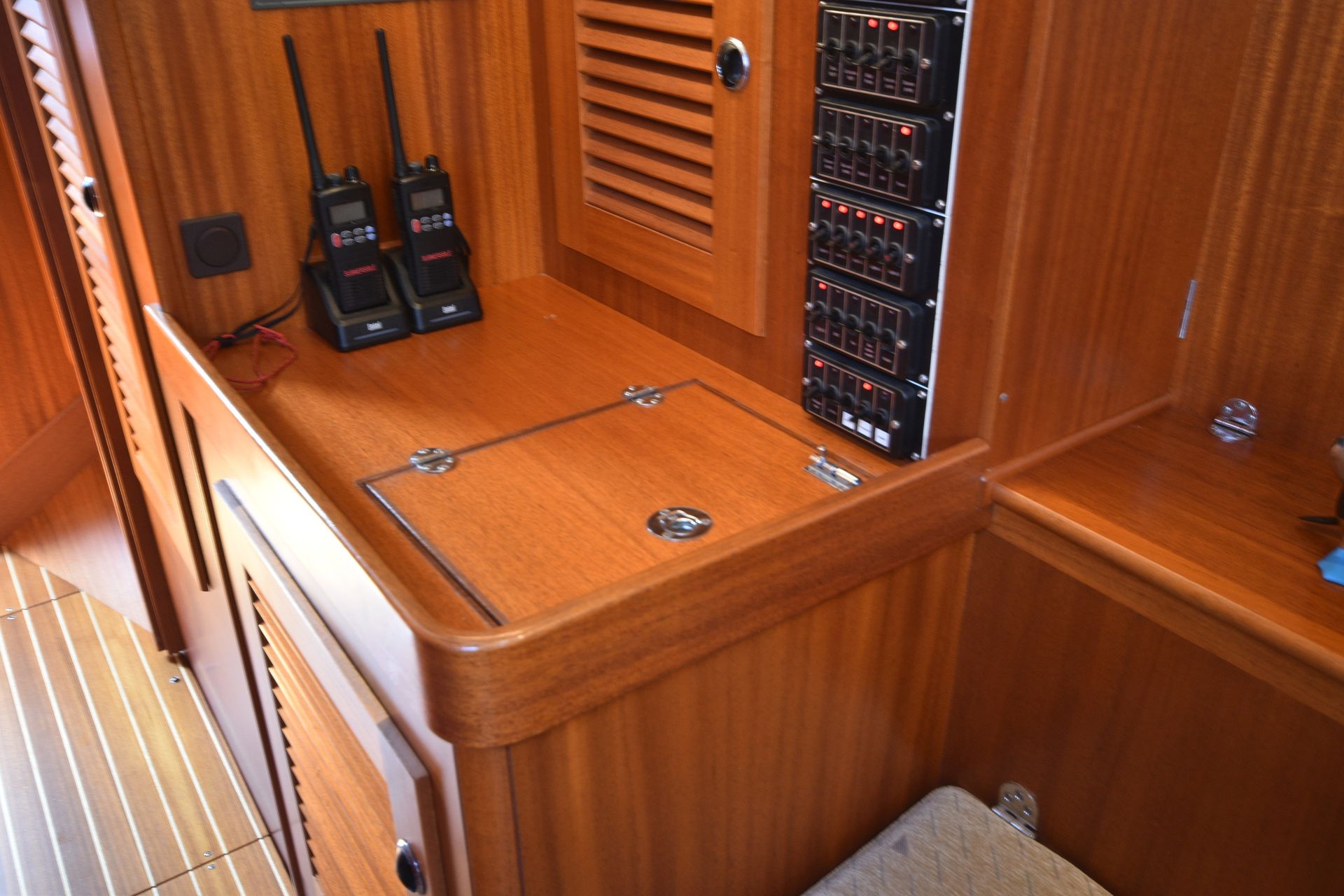 Hallberg-Rassy 42 F MkII #36