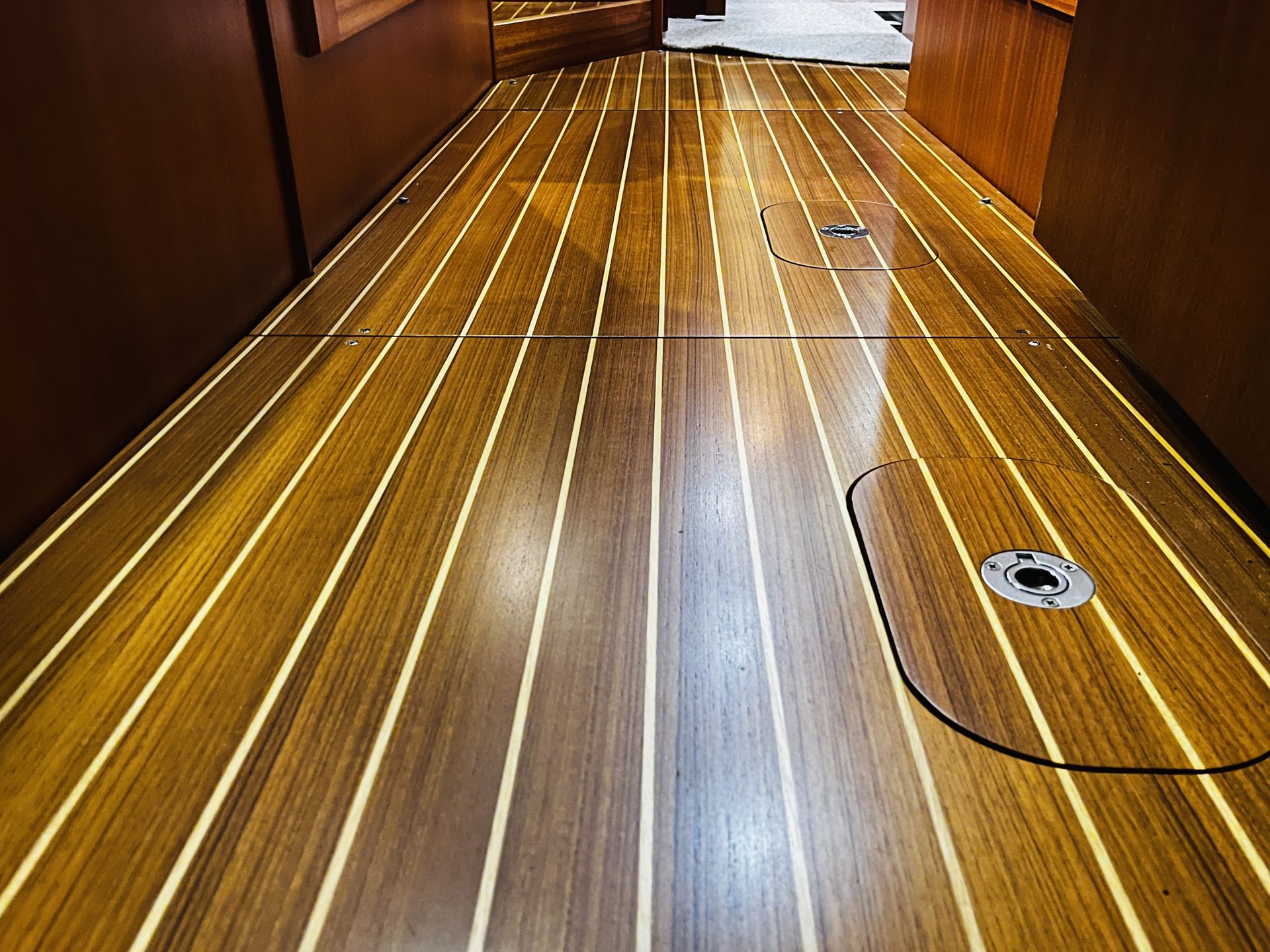 Hallberg-Rassy 42 F MkII #69