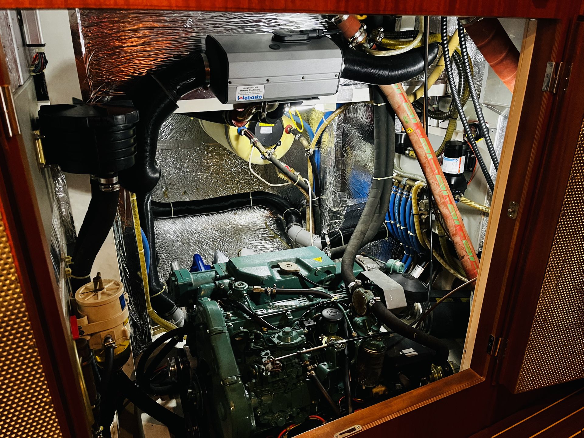 Hallberg-Rassy 42 F MkII #75