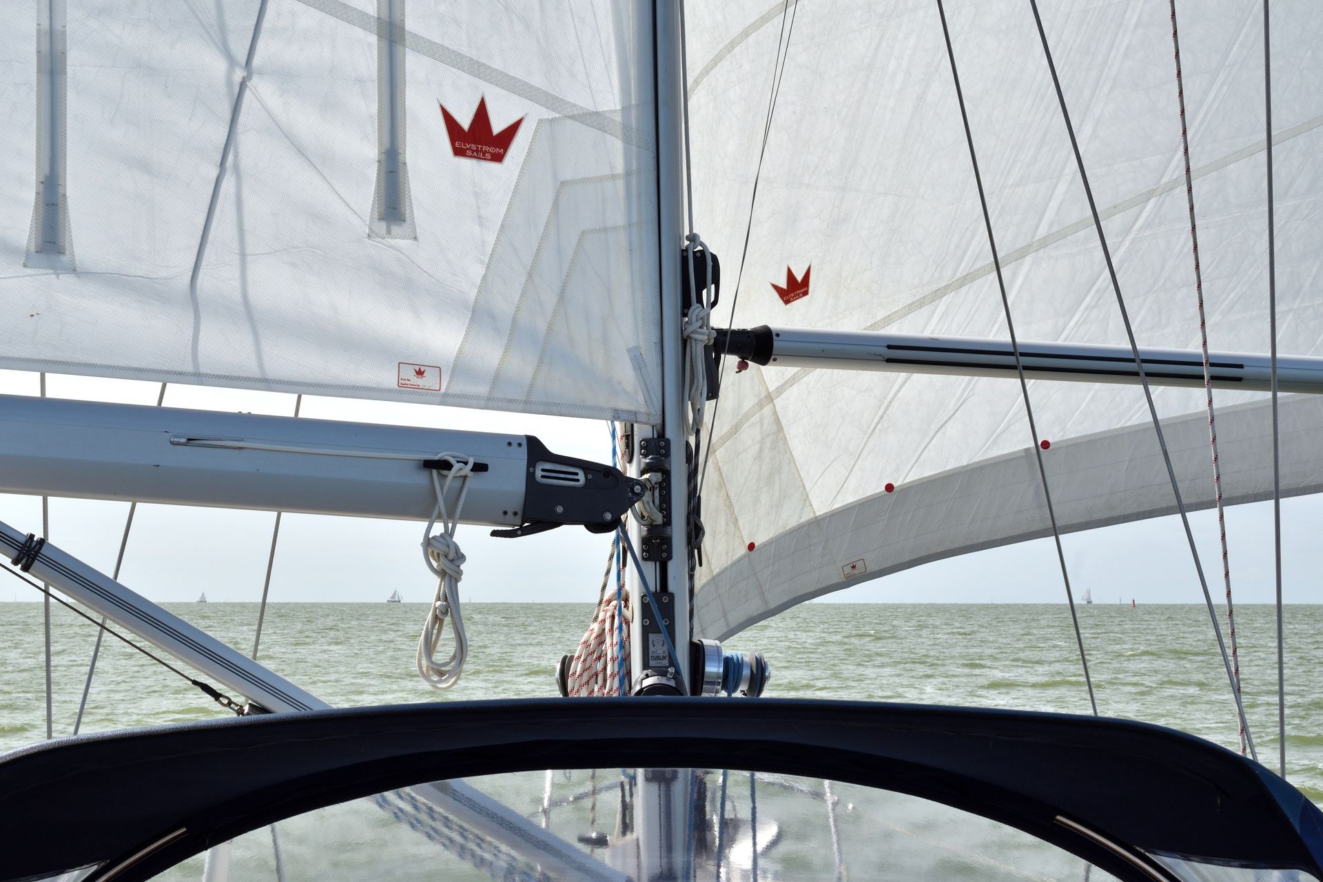 Hallberg-Rassy 42 F MkII #64