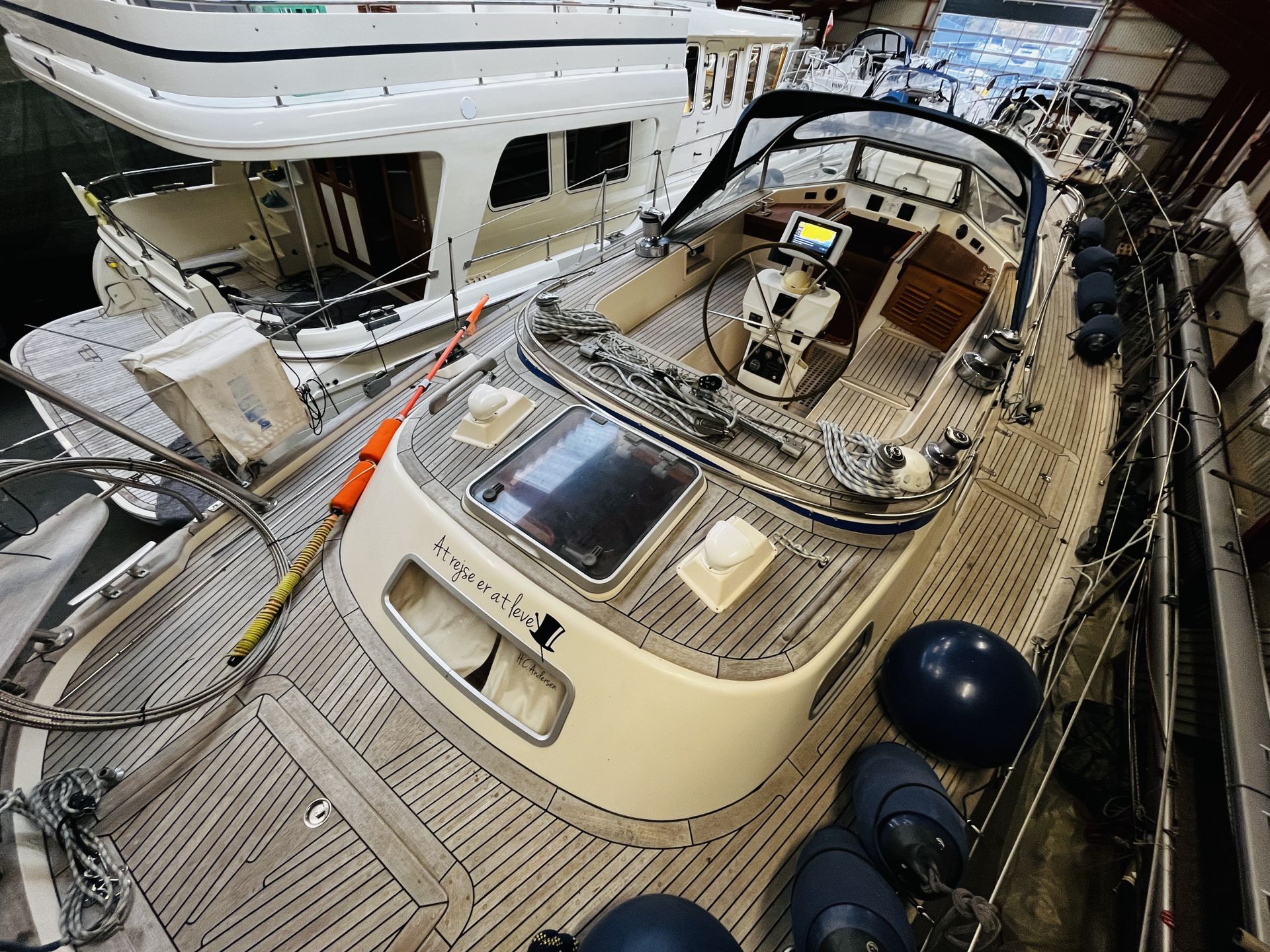 Hallberg-Rassy 42 F MkII #40