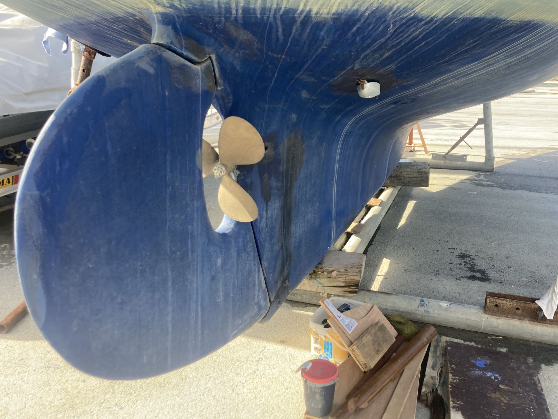 Swiftsure 33 – Centerboard Drop Keel (Draft 1 meter keel up) #21